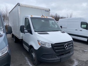 2024 Mercedes-Benz Sprinter Cab Chassis w/16&#39; Box 3500XD Standard Roof I4 Diesel HO 170 RWD