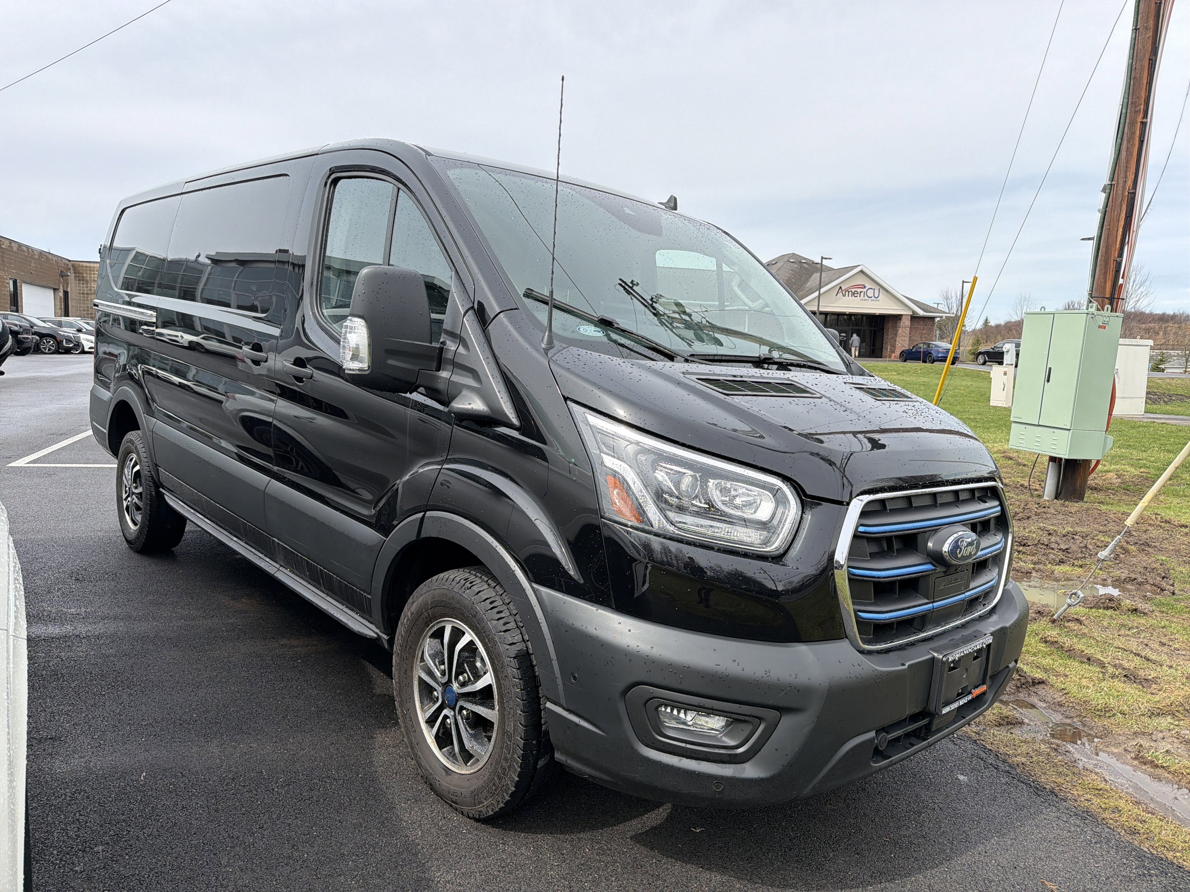 2023 Ford E-Transit Cargo Van T-350 130" Low Rf 9500 GVWR RWD