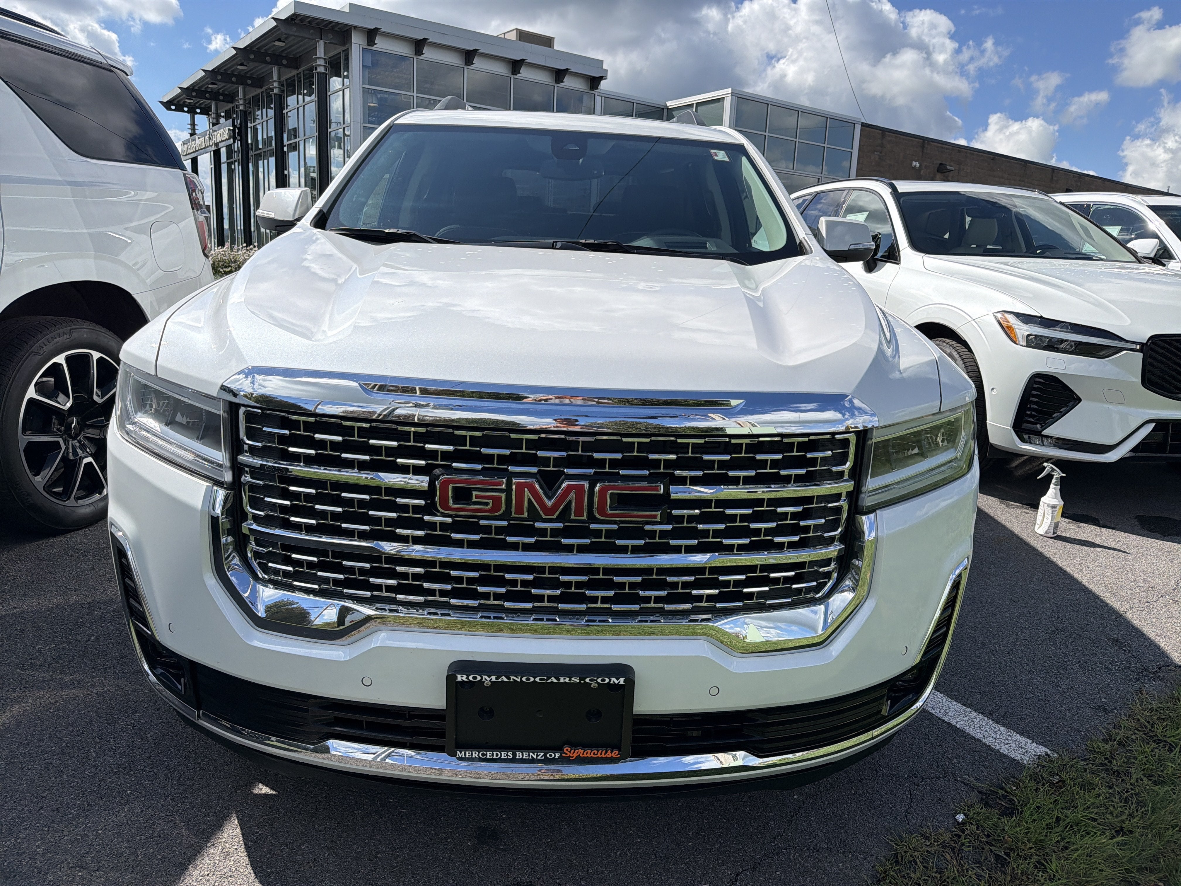 2023 GMC Acadia AWD 4dr Denali
