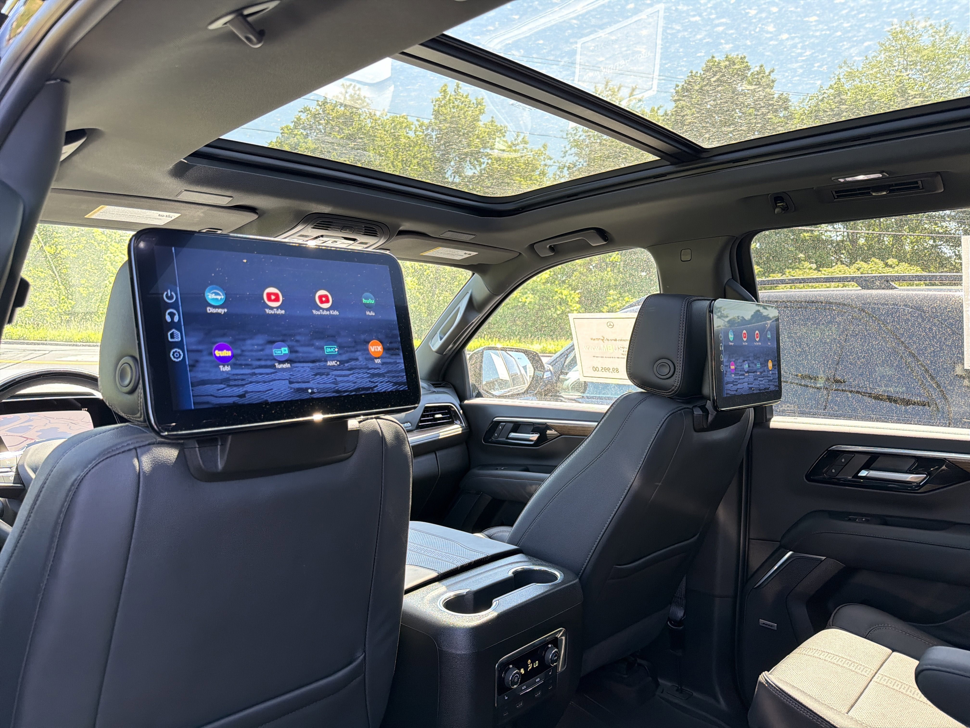 2026 Chevrolet Suburban 4WD 4dr High Country