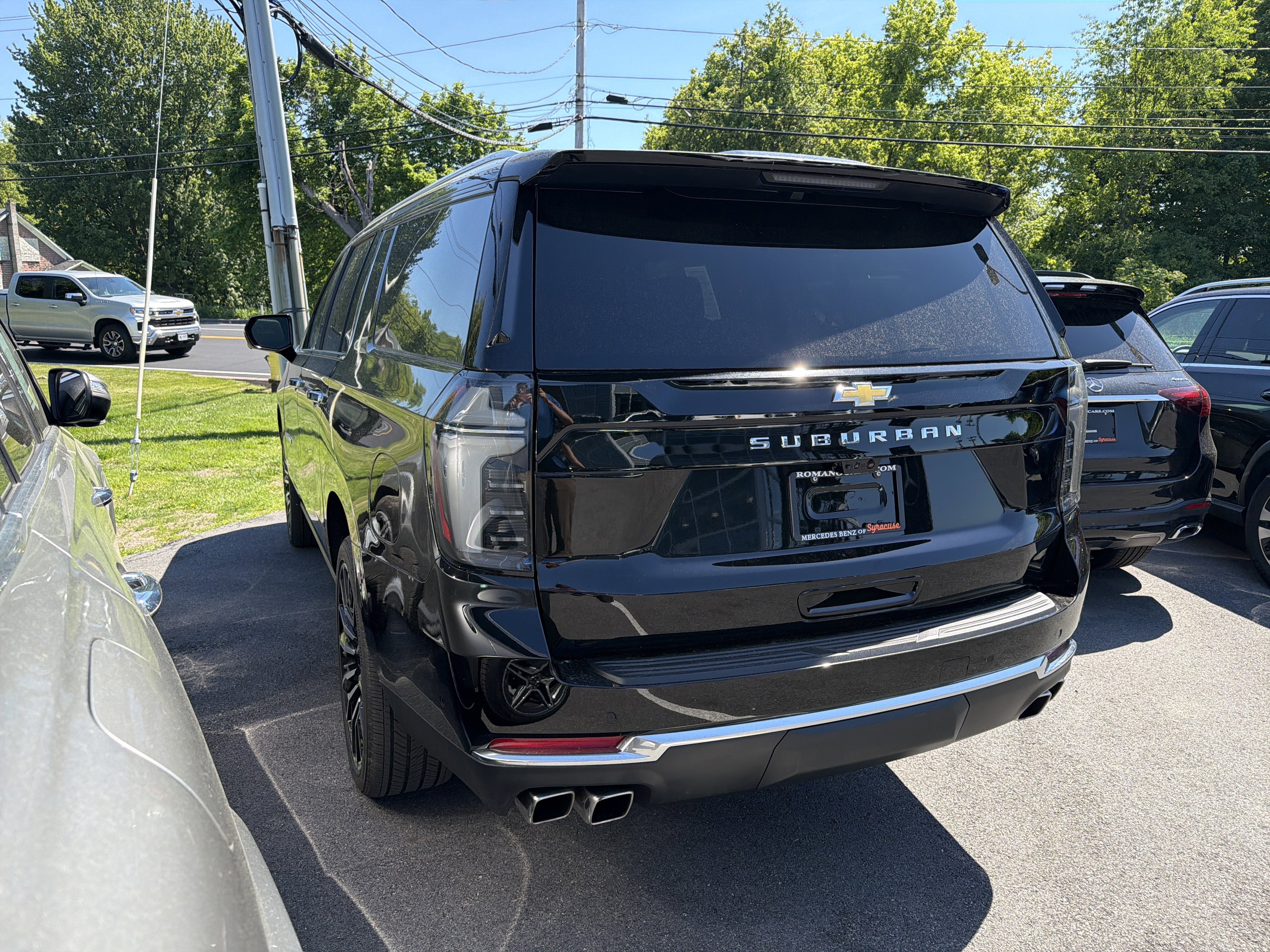 2026 Chevrolet Suburban 4WD 4dr High Country
