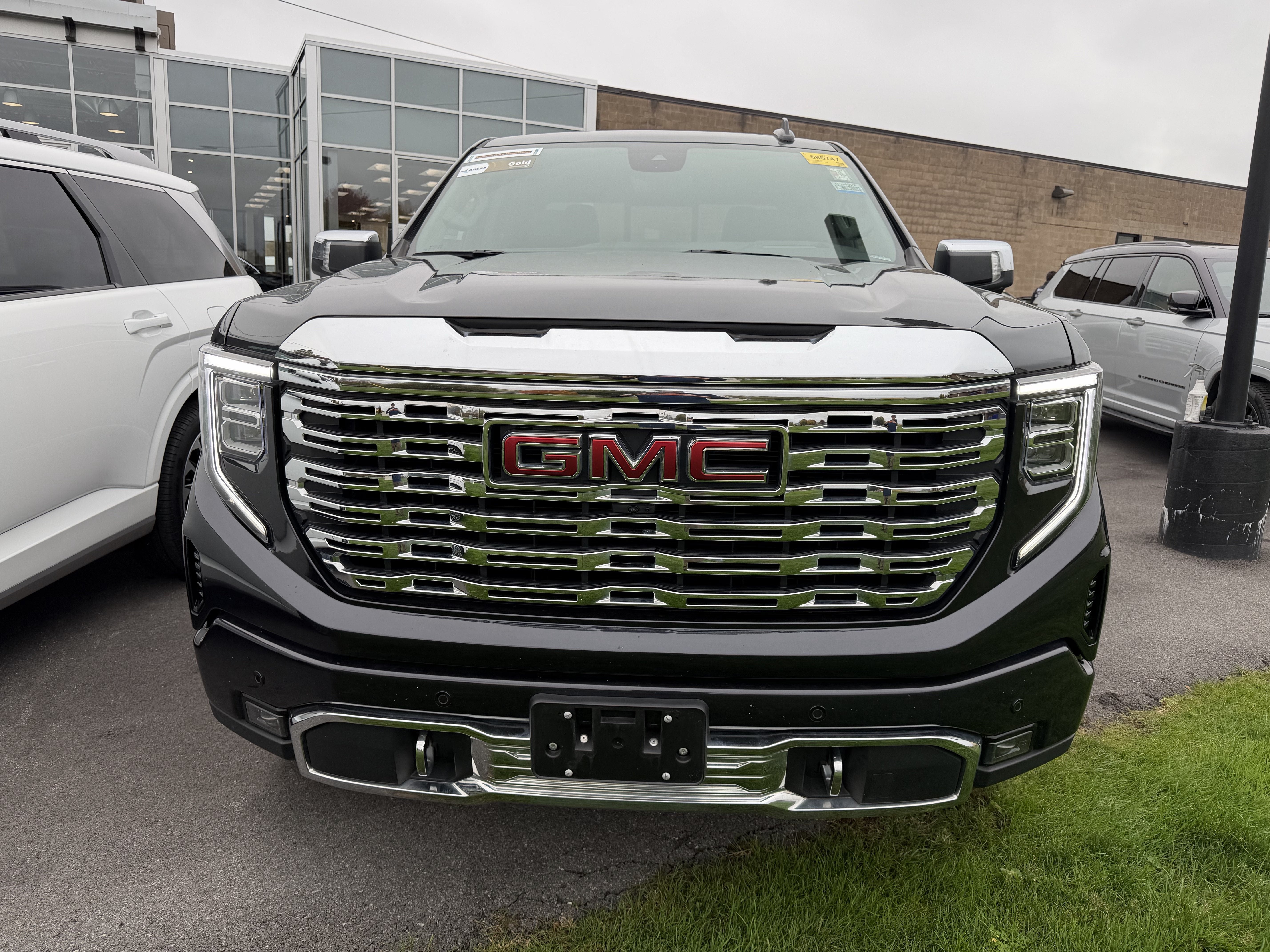 2026 GMC Sierra 1500 4WD Crew Cab 147 Denali