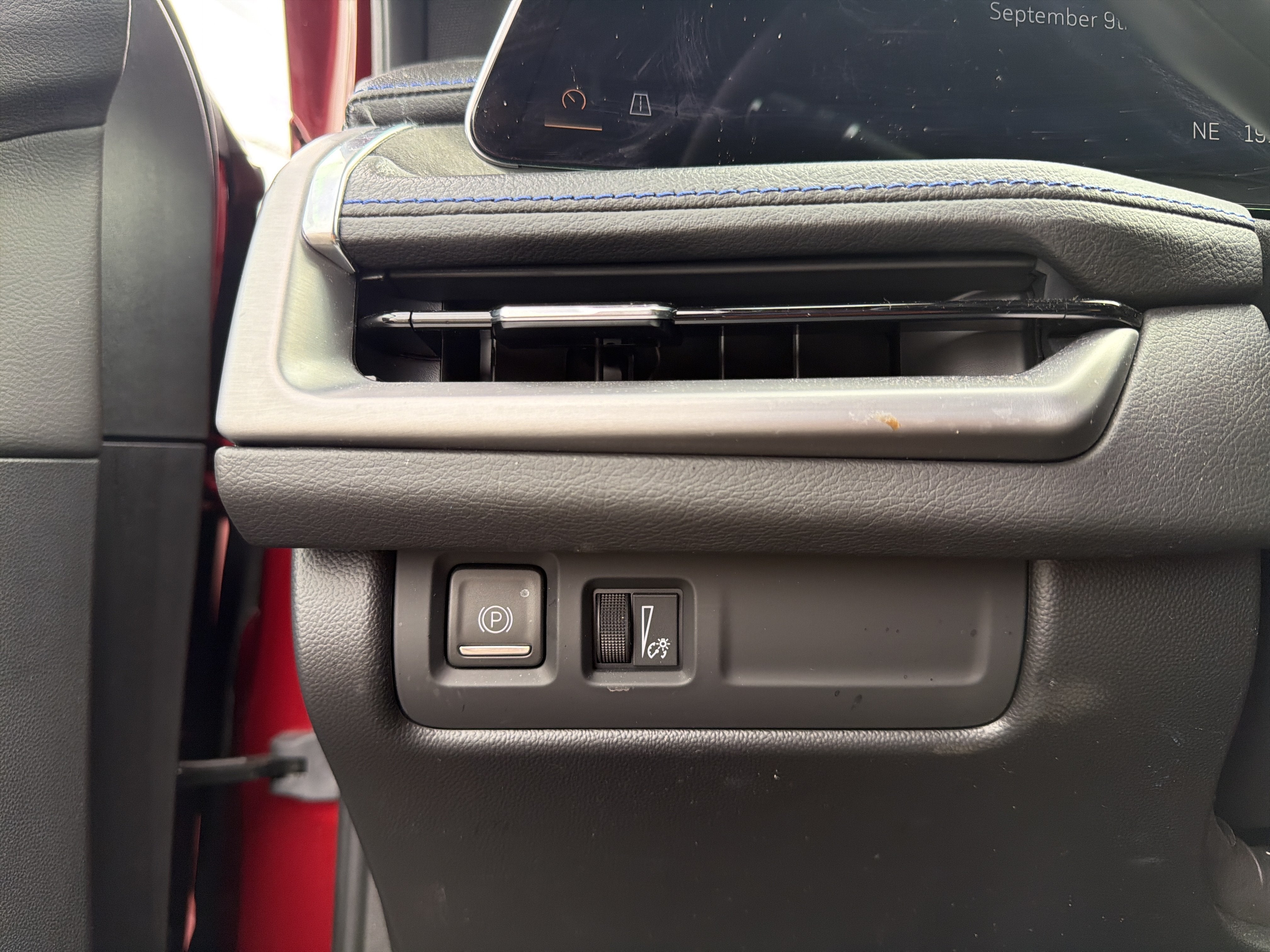 2024 Cadillac XT4 AWD 4dr Sport