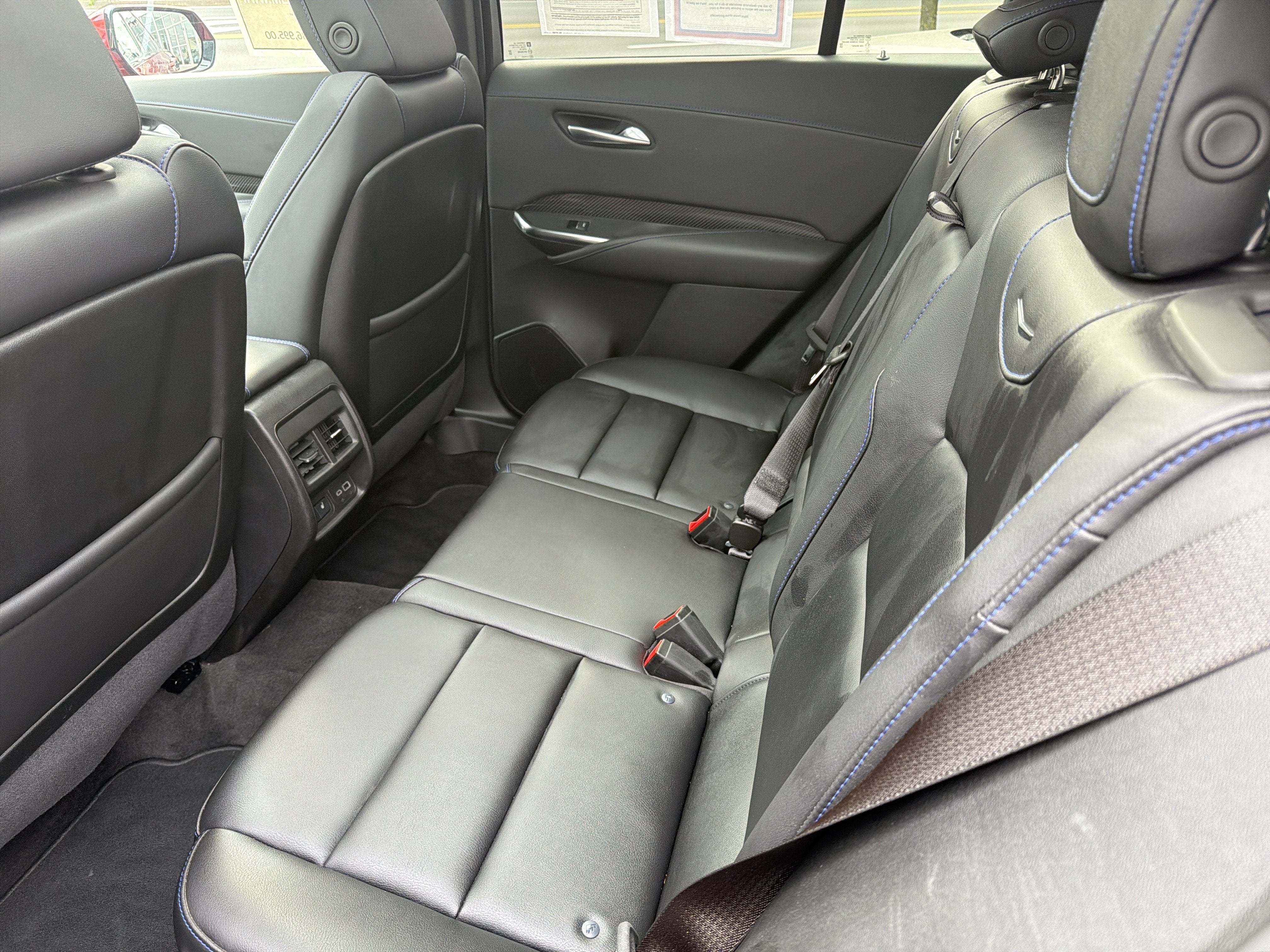 2024 Cadillac XT4 AWD 4dr Sport