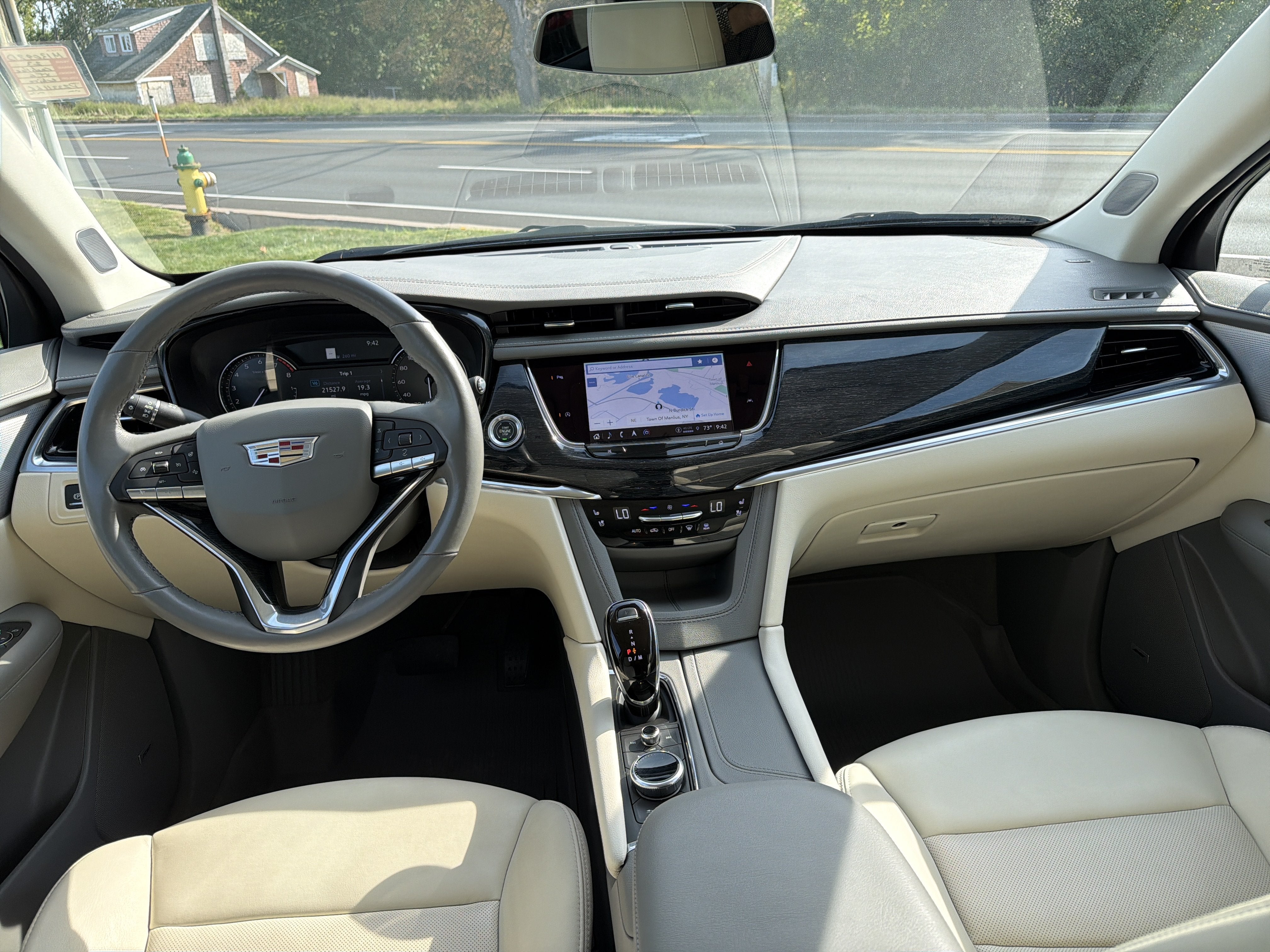 2023 Cadillac XT6 AWD 4dr Premium Luxury