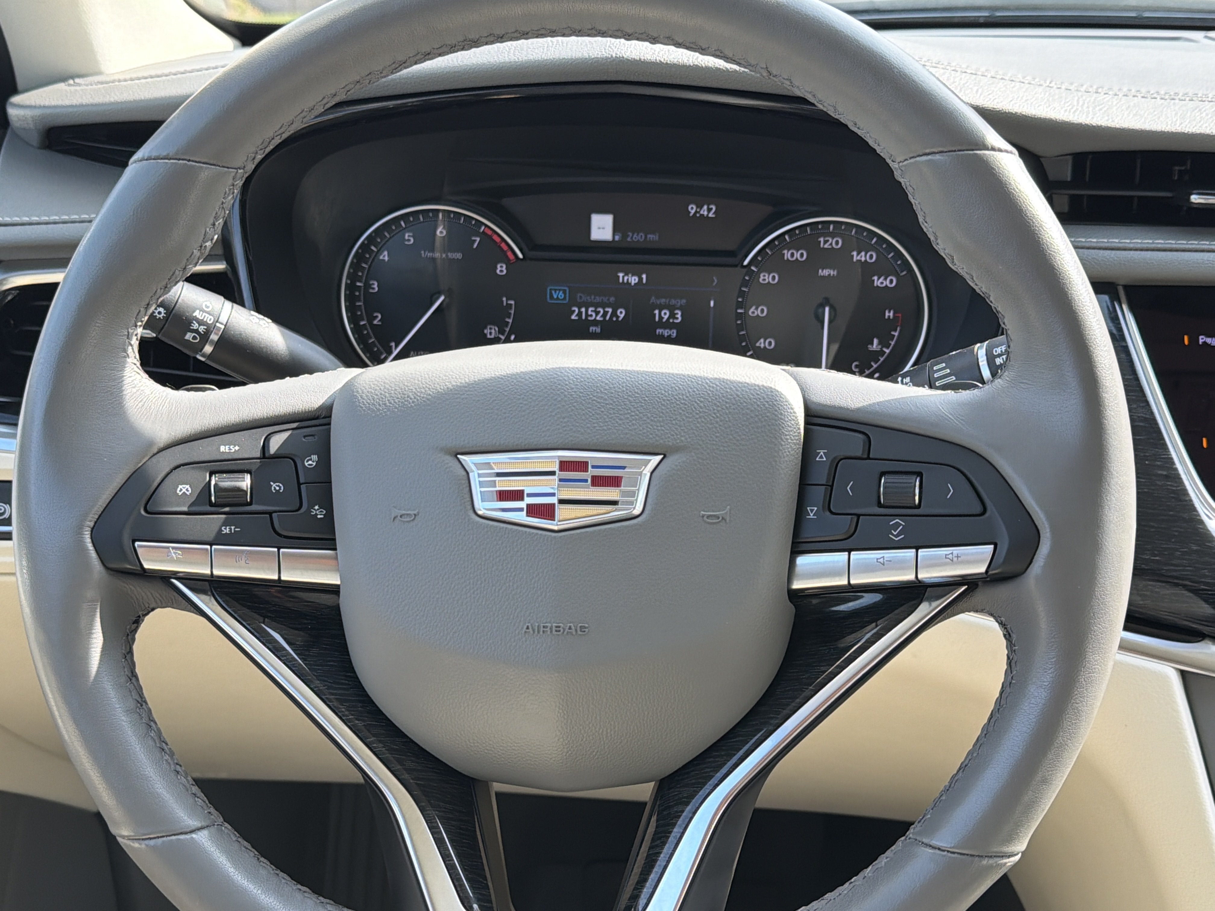 2023 Cadillac XT6 AWD 4dr Premium Luxury