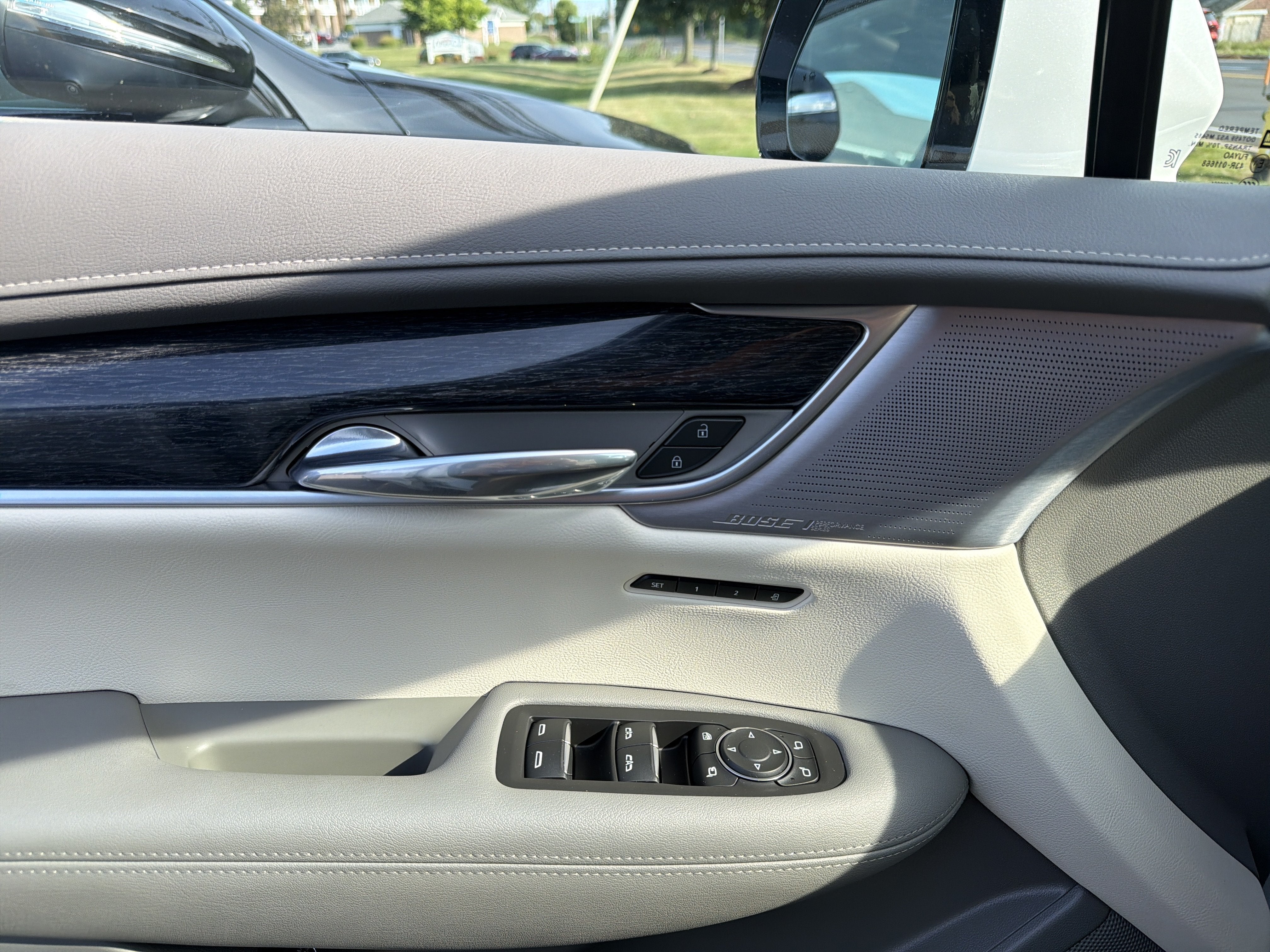 2023 Cadillac XT6 AWD 4dr Premium Luxury