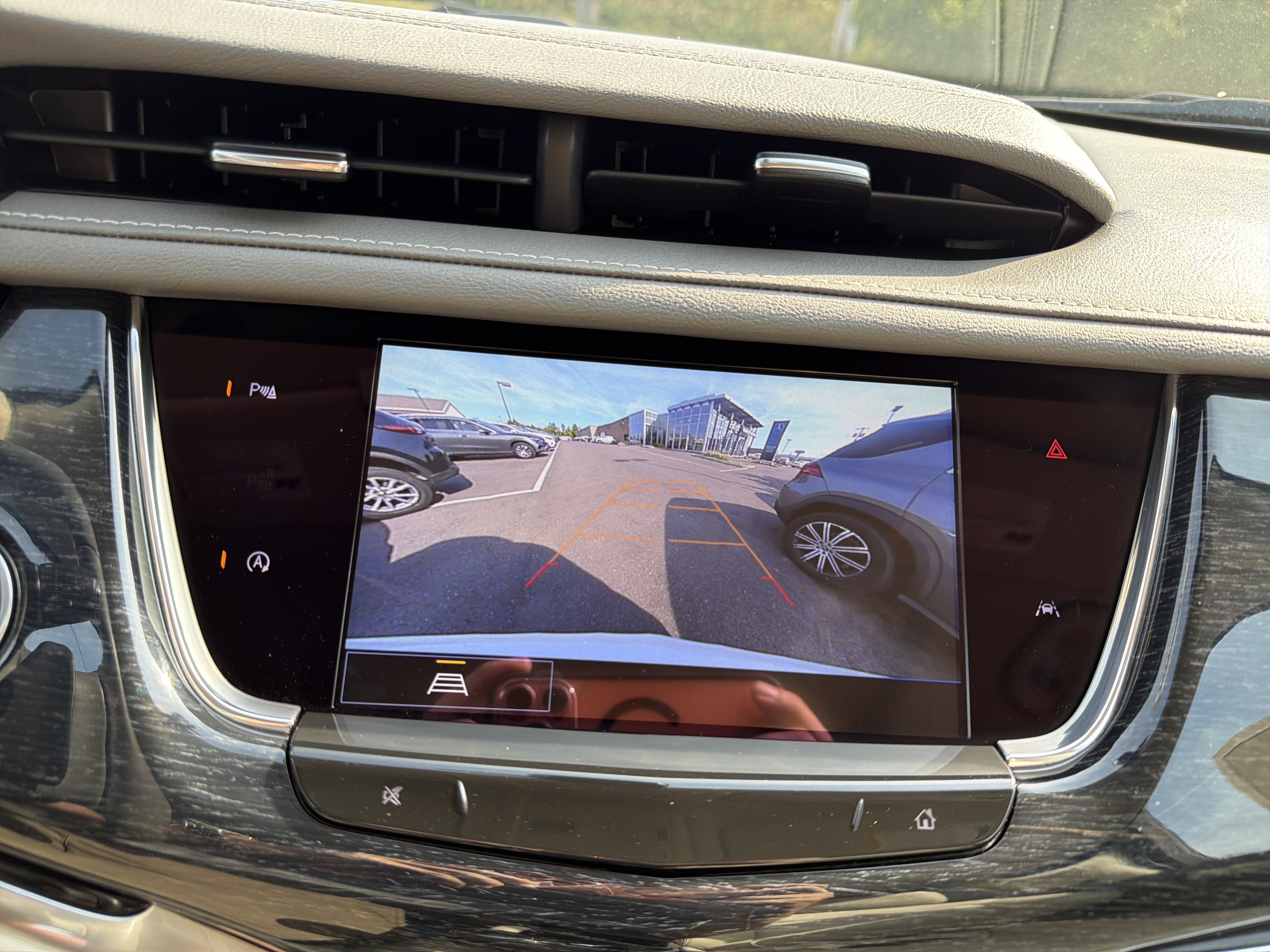 2023 Cadillac XT6 AWD 4dr Premium Luxury