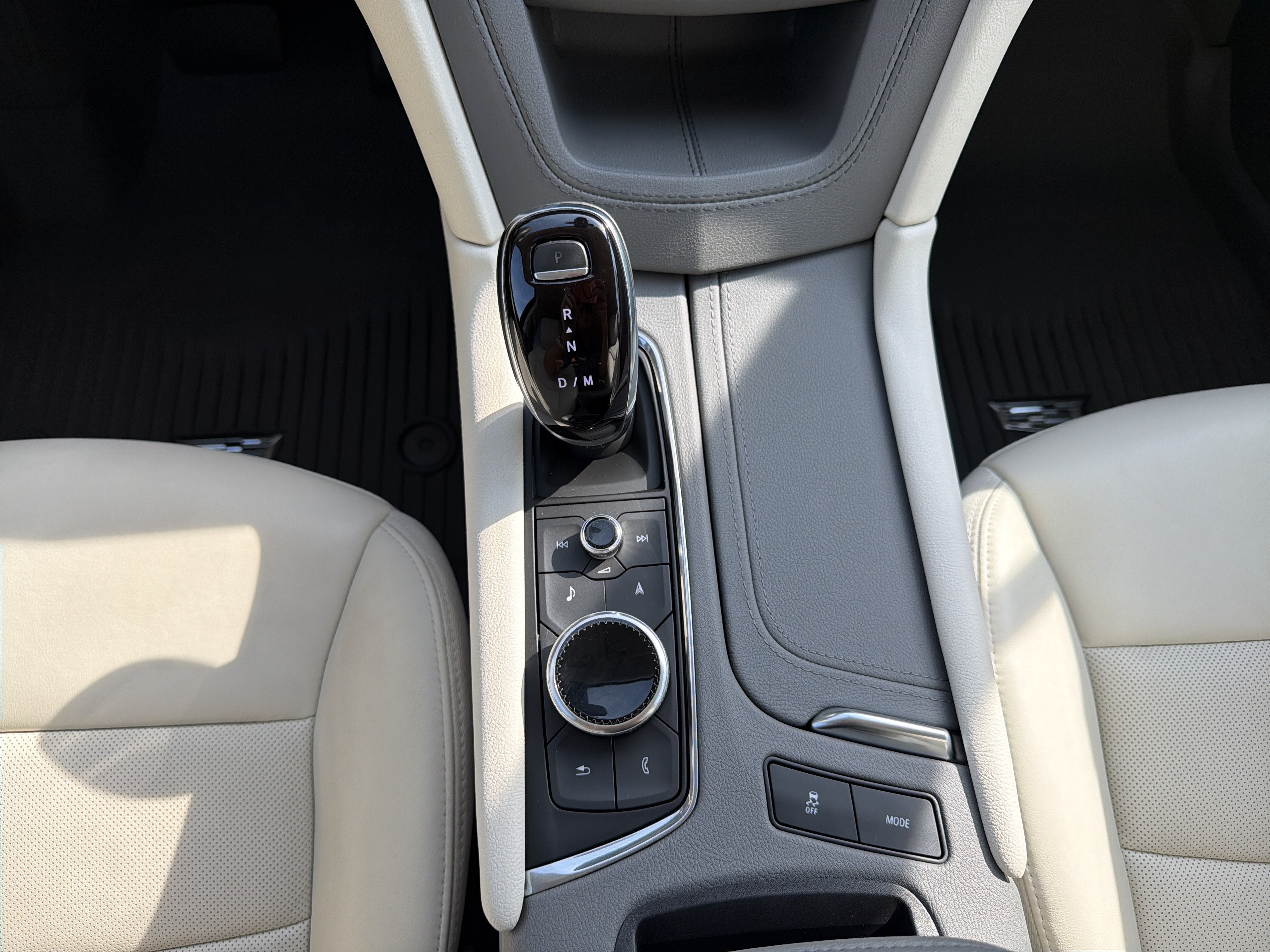 2023 Cadillac XT6 AWD 4dr Premium Luxury