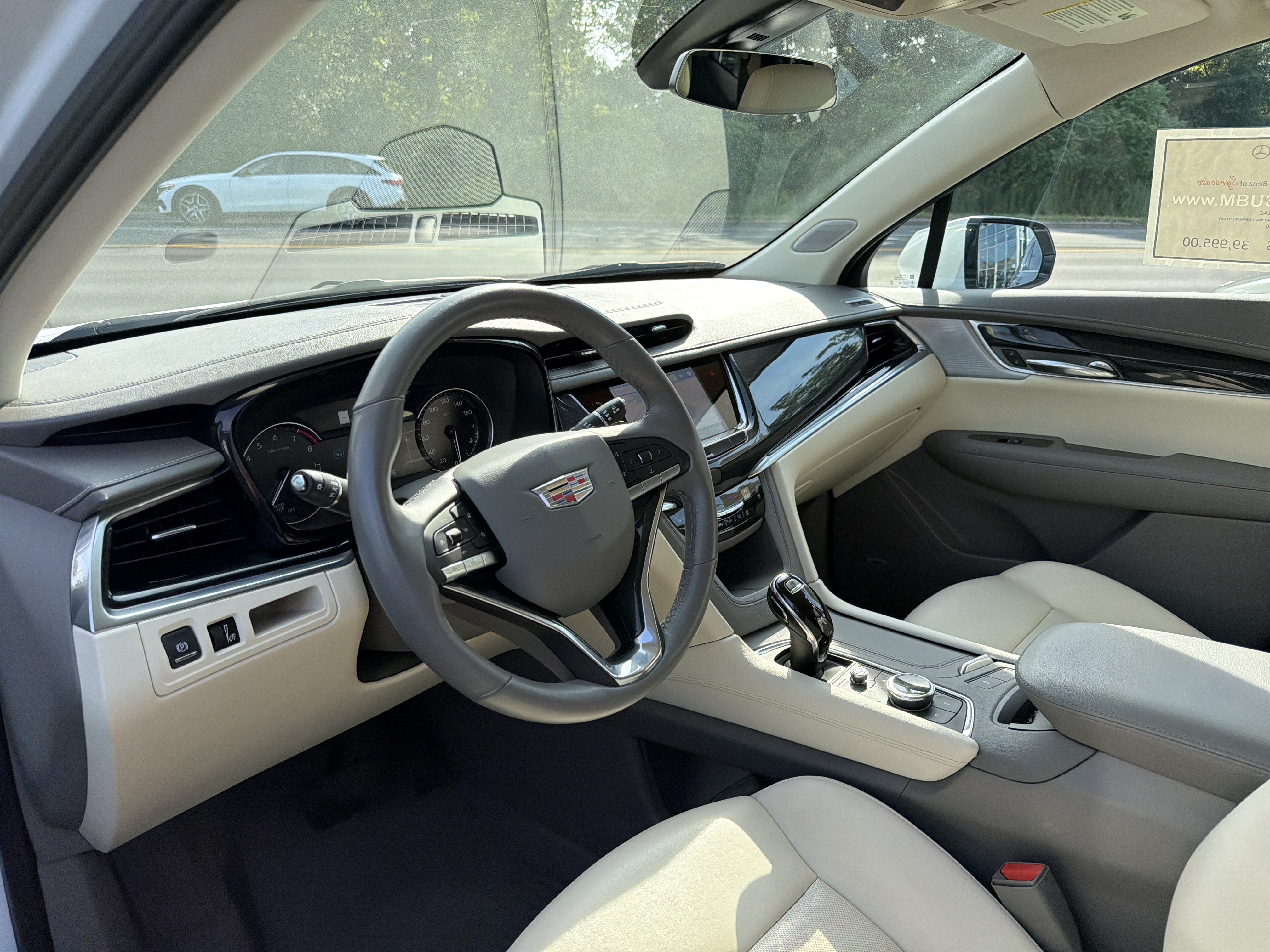 2023 Cadillac XT6 AWD 4dr Premium Luxury