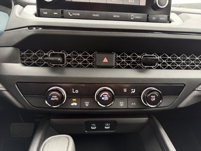 2025 Honda Accord Sedan LX CVT