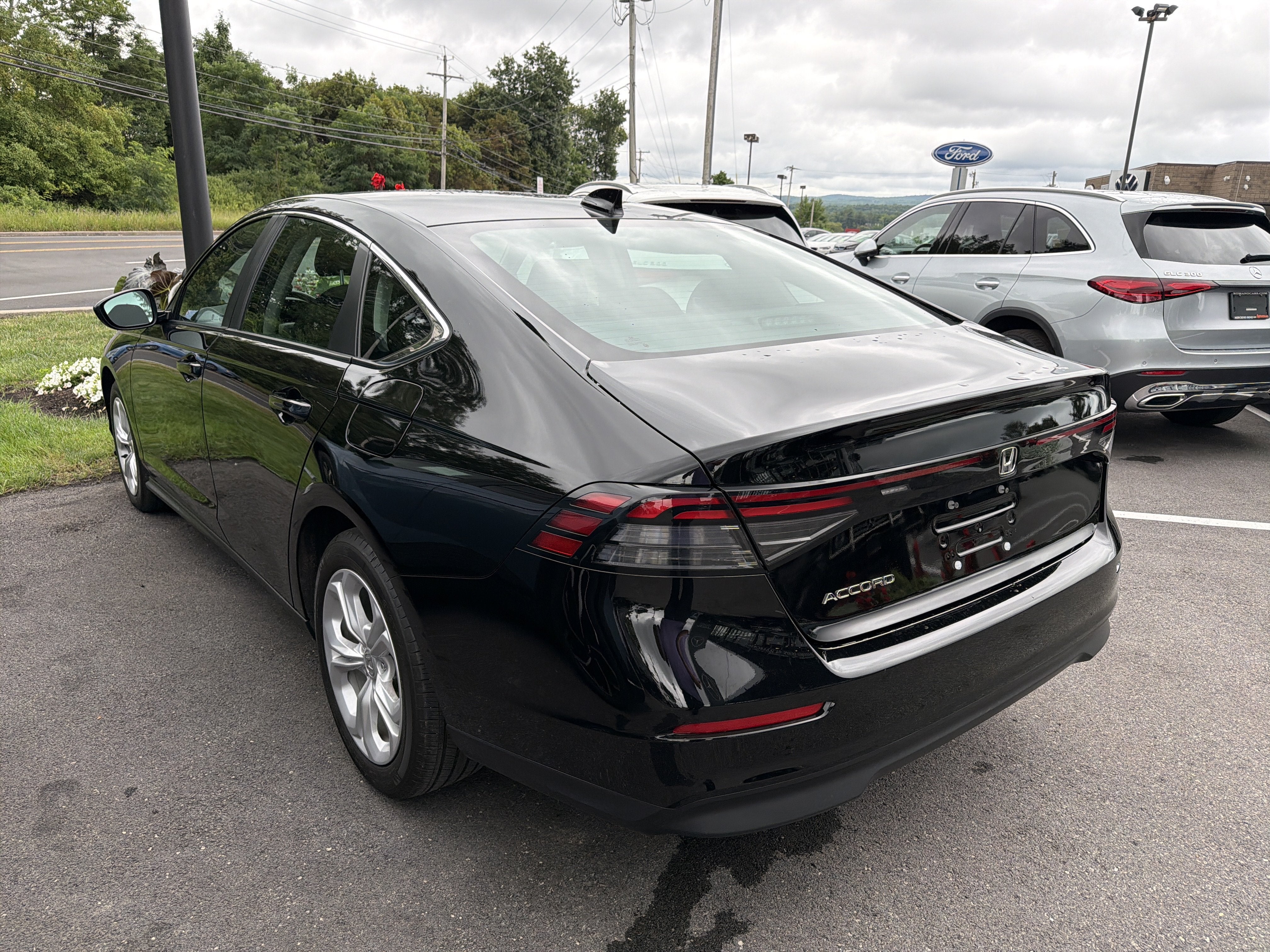 2025 Honda Accord Sedan LX CVT