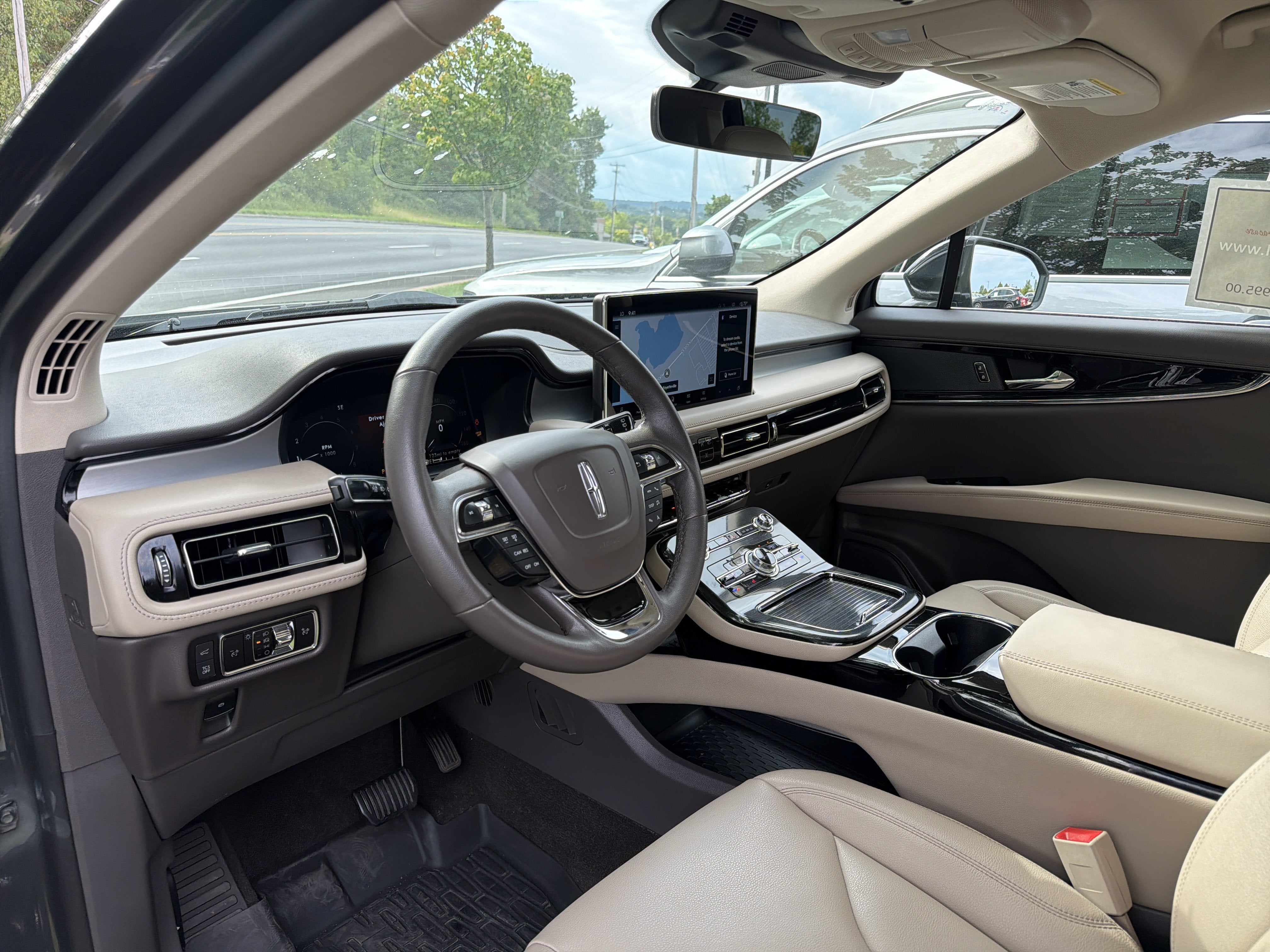 2023 Lincoln Nautilus Standard AWD