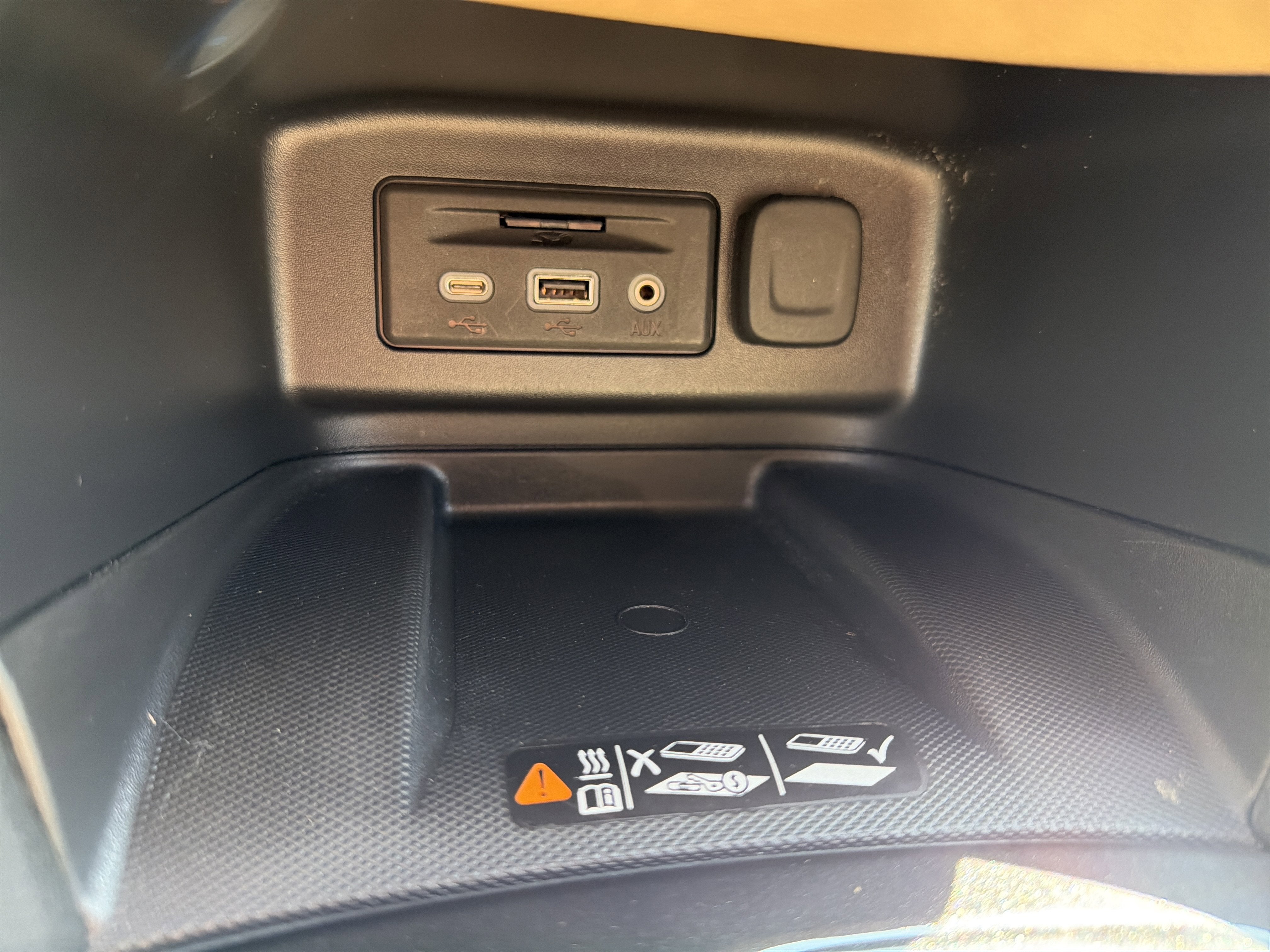 2023 Chevrolet Equinox AWD 4dr Premier