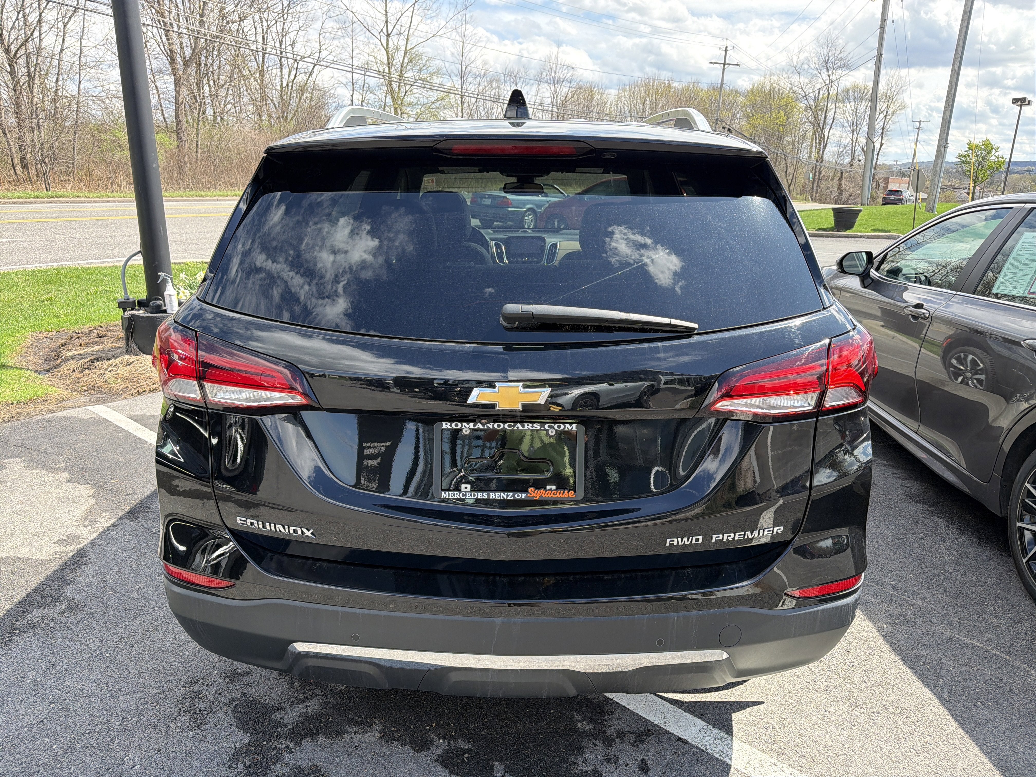 2023 Chevrolet Equinox AWD 4dr Premier