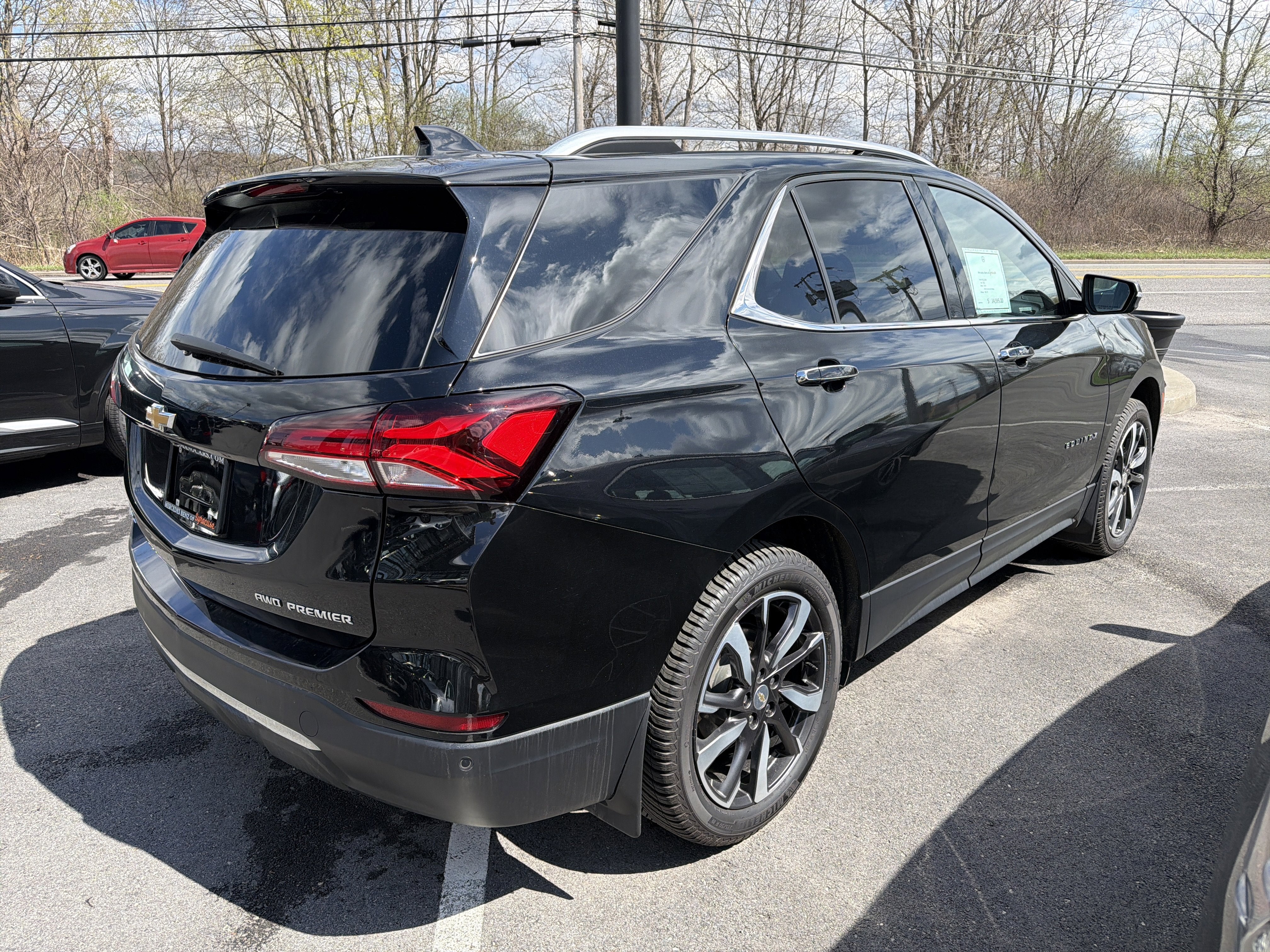 2023 Chevrolet Equinox AWD 4dr Premier
