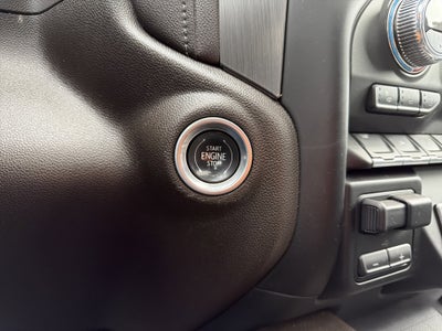 2022 GMC Sierra 1500 Limited 4WD Crew Cab 147 Denali