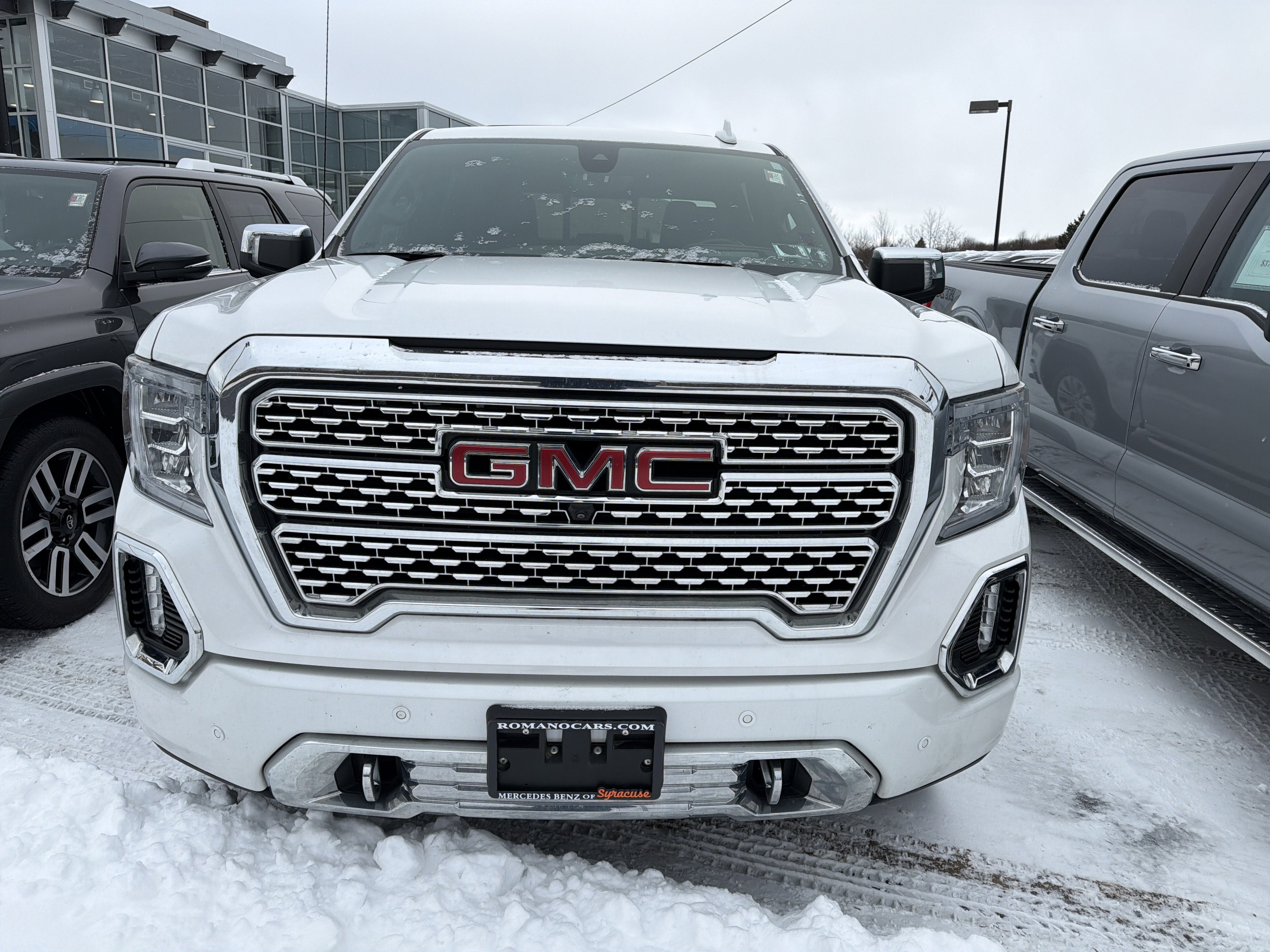 2022 GMC Sierra 1500 Limited 4WD Crew Cab 147 Denali