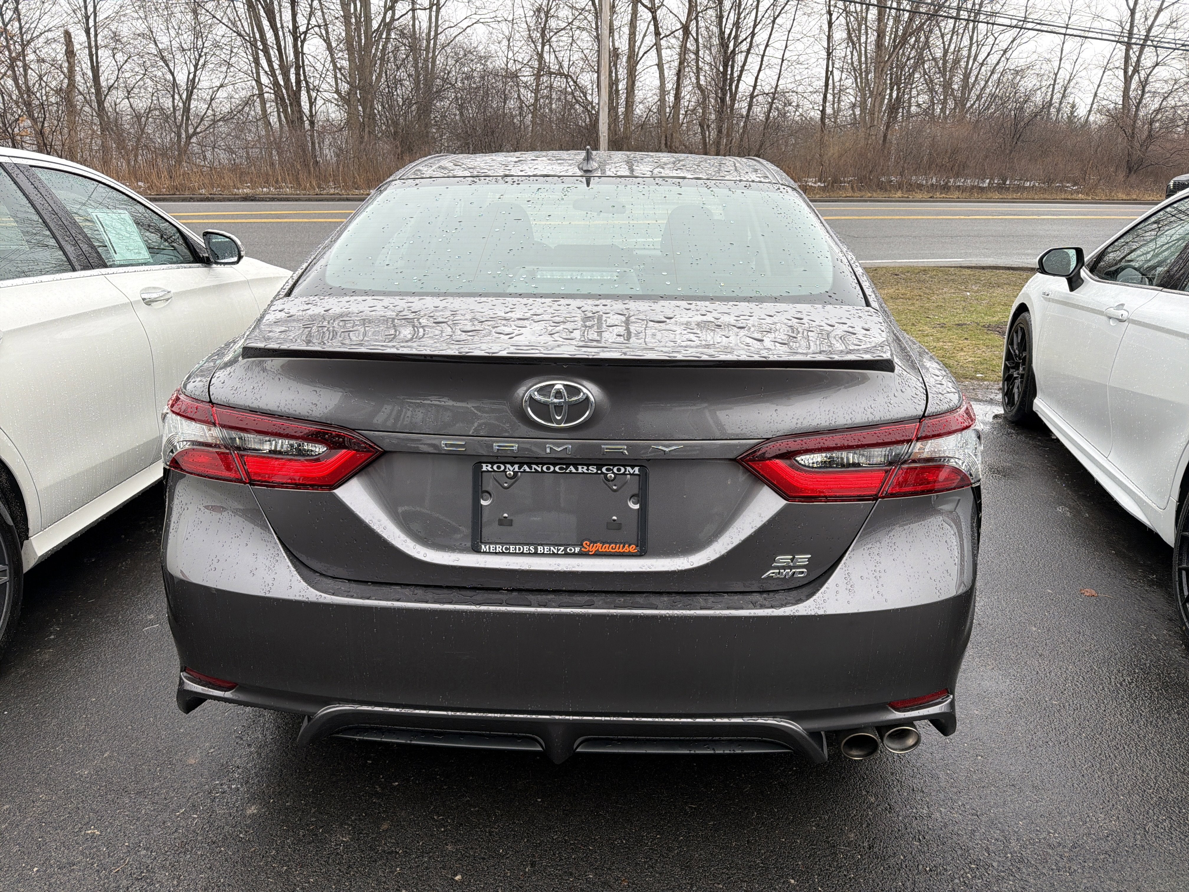 2023 Toyota Camry SE Auto AWD