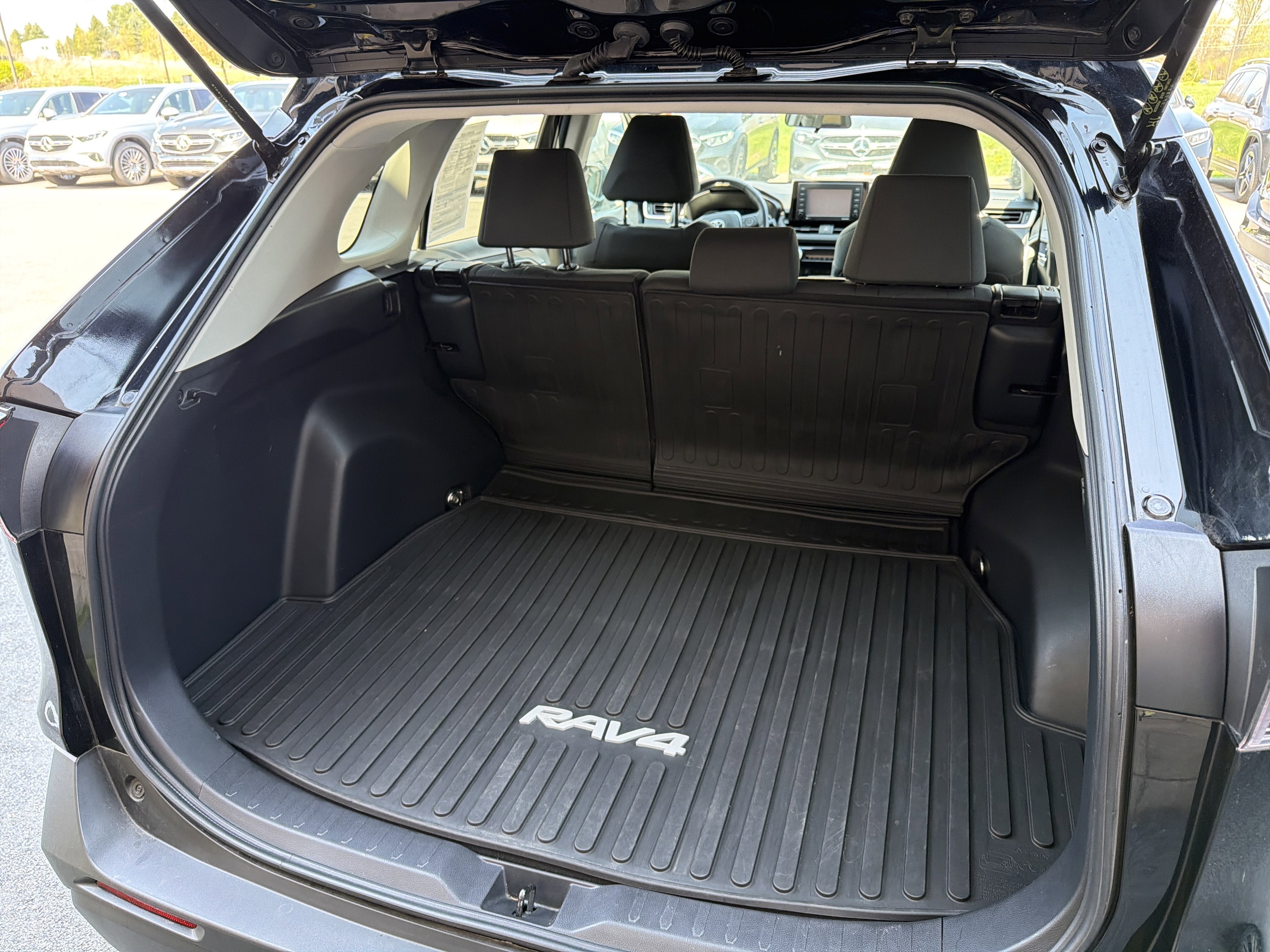 2021 Toyota RAV4 Hybrid XLE AWD