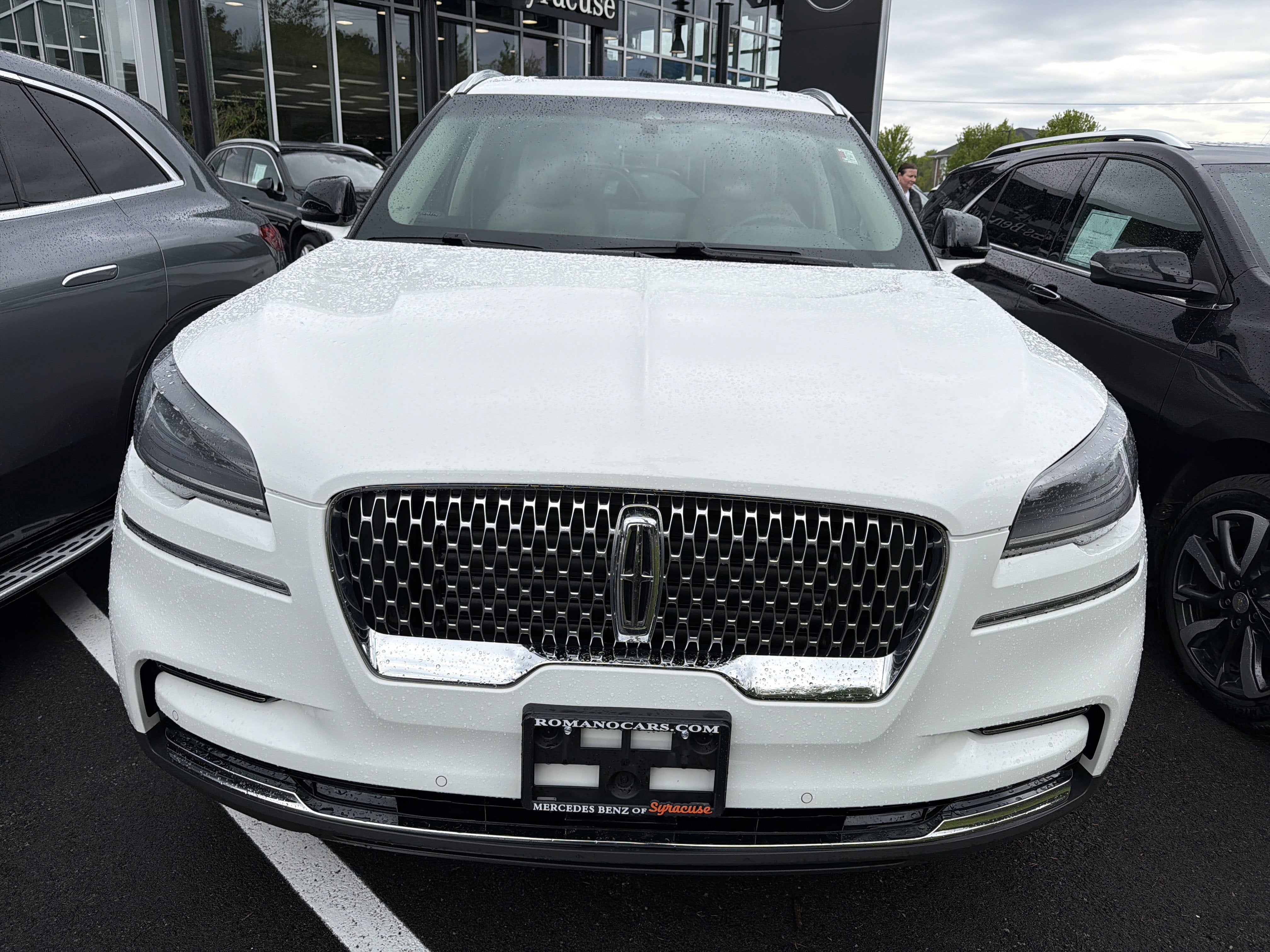 2023 Lincoln Aviator Standard AWD