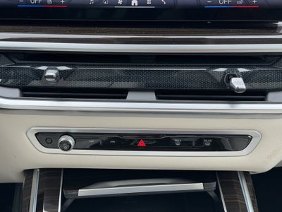 2024 BMW X7 xDrive40i Sports Activity Vehicle