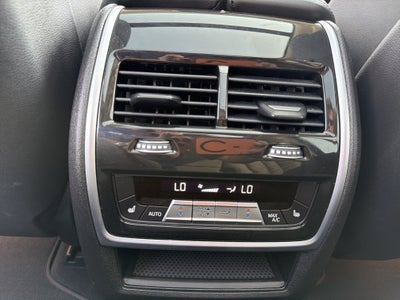 2026 BMW X7 xDrive40i Sports Activity Vehicle