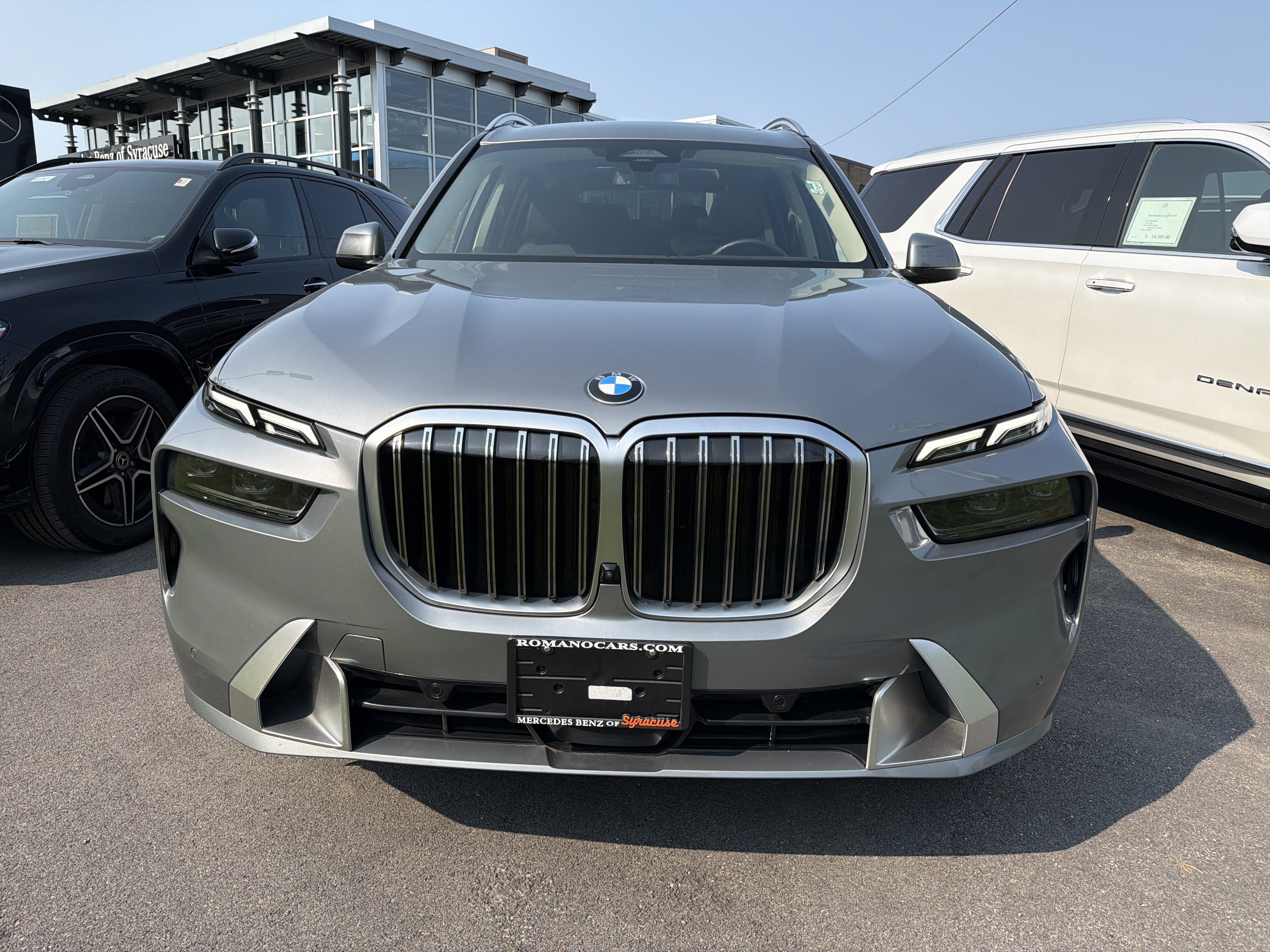 2026 BMW X7 xDrive40i Sports Activity Vehicle