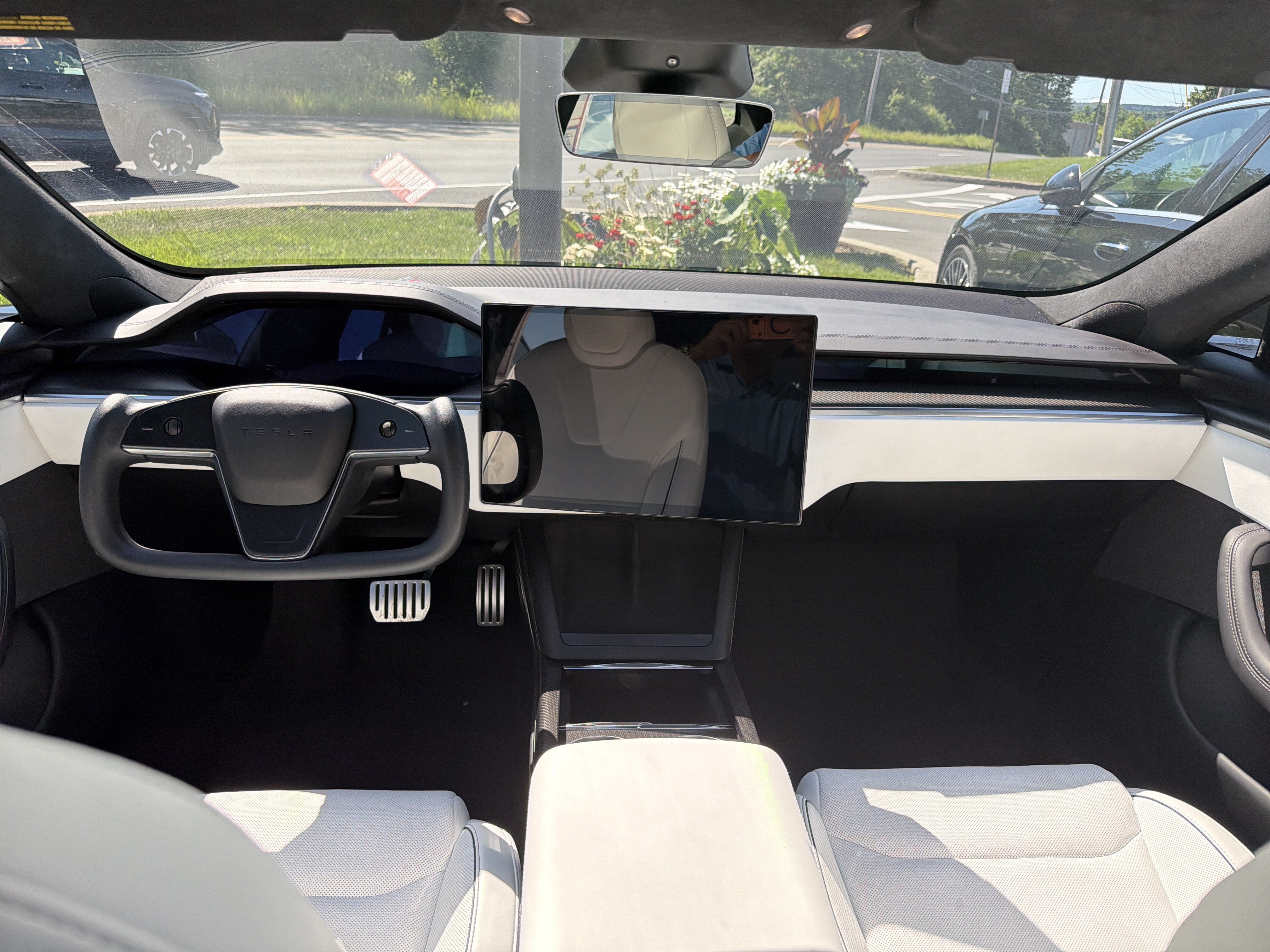 2023 Tesla Model S Plaid AWD