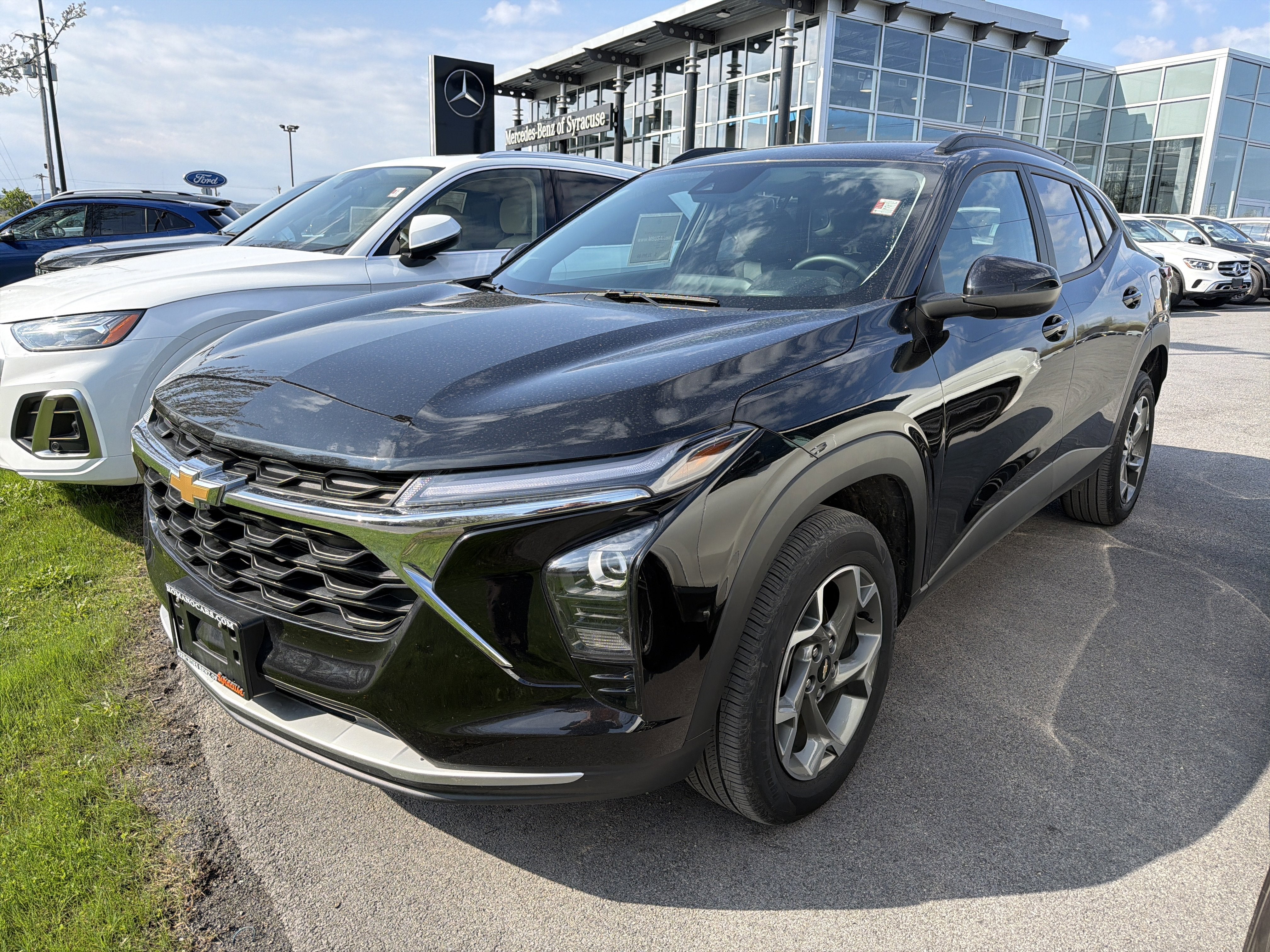 2024 Chevrolet Trax FWD 4dr LT