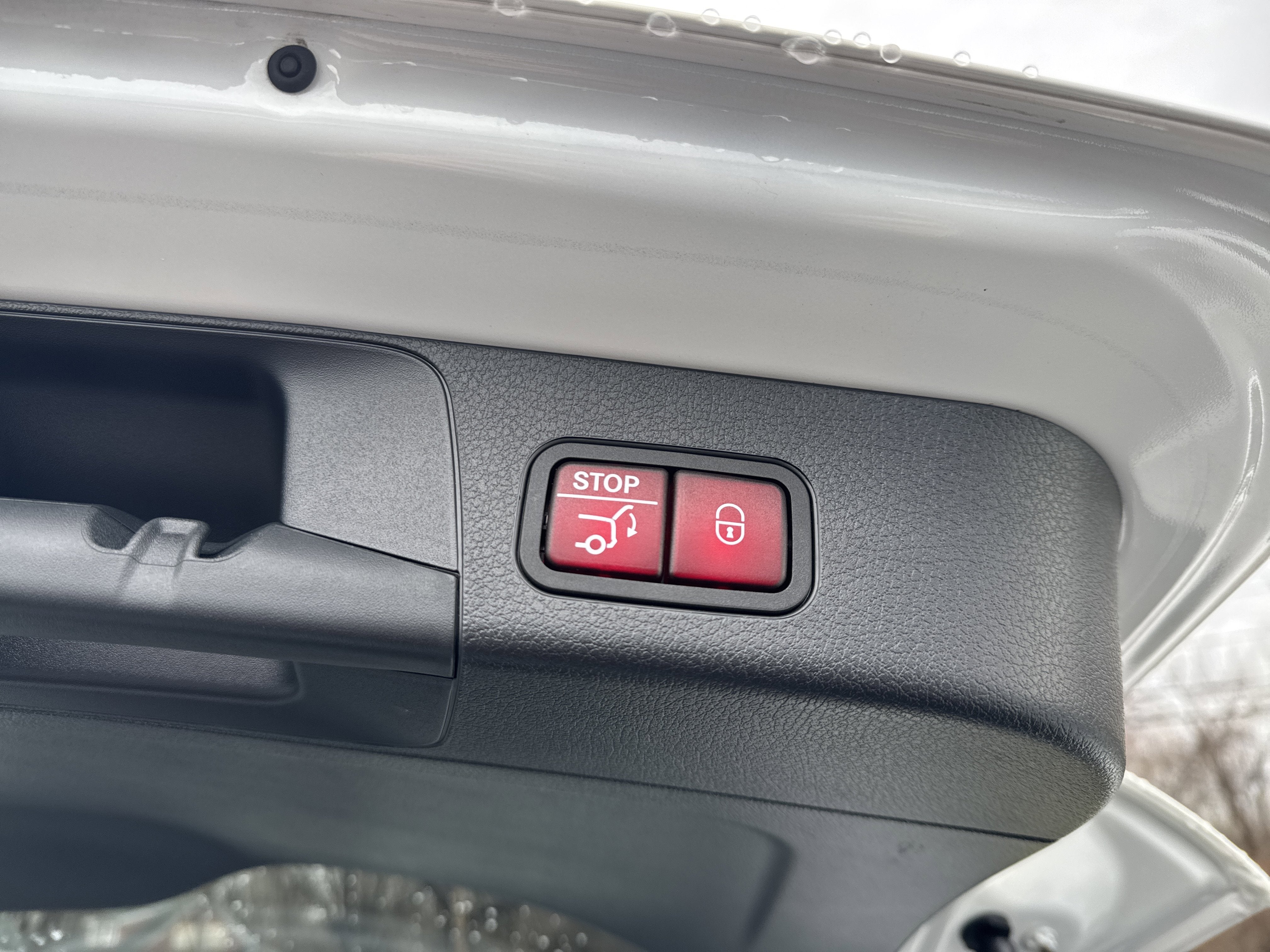 2025 Mercedes-Benz GLB GLB 250 4MATIC® SUV