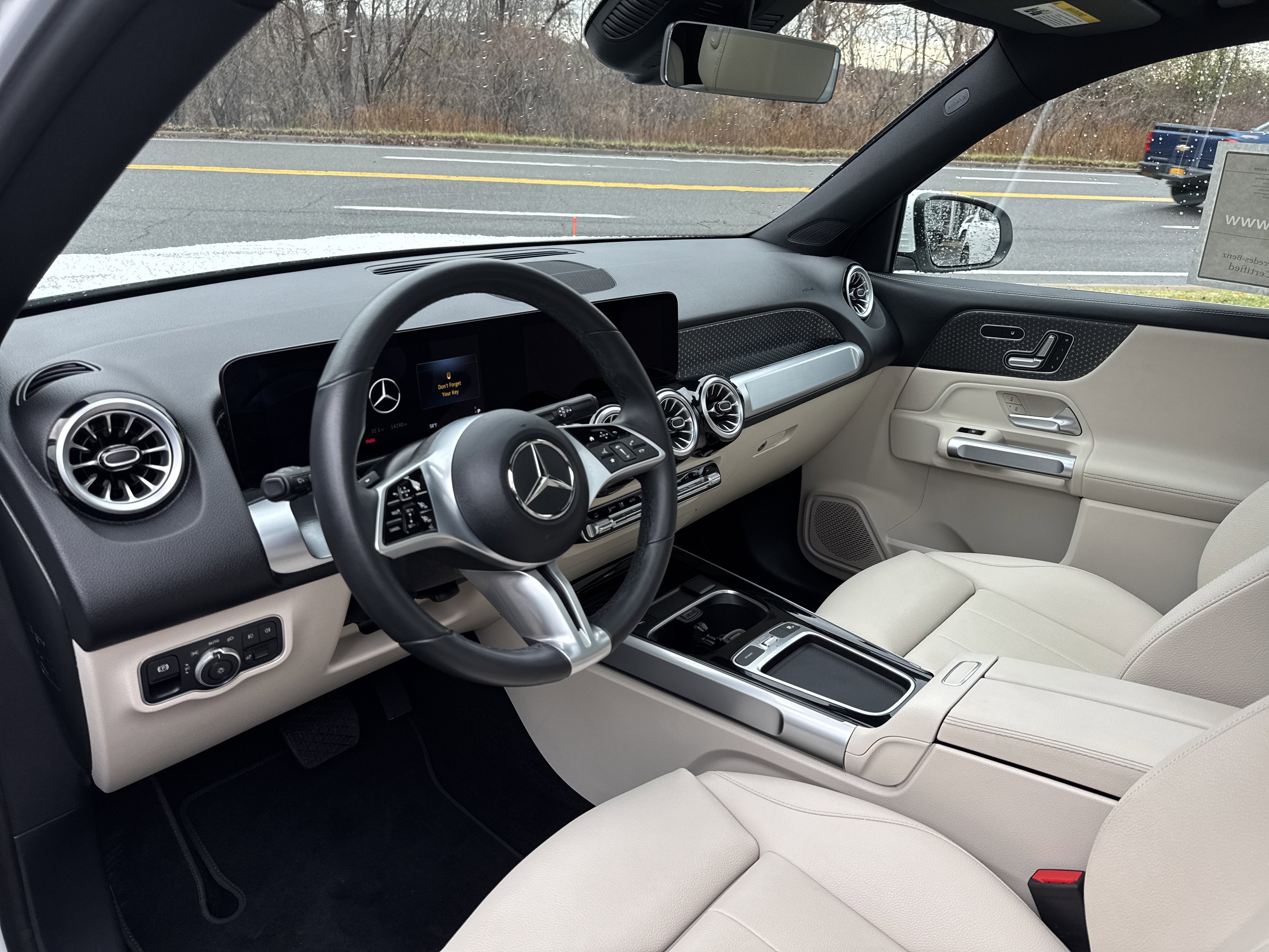 2025 Mercedes-Benz GLB GLB 250 4MATIC® SUV