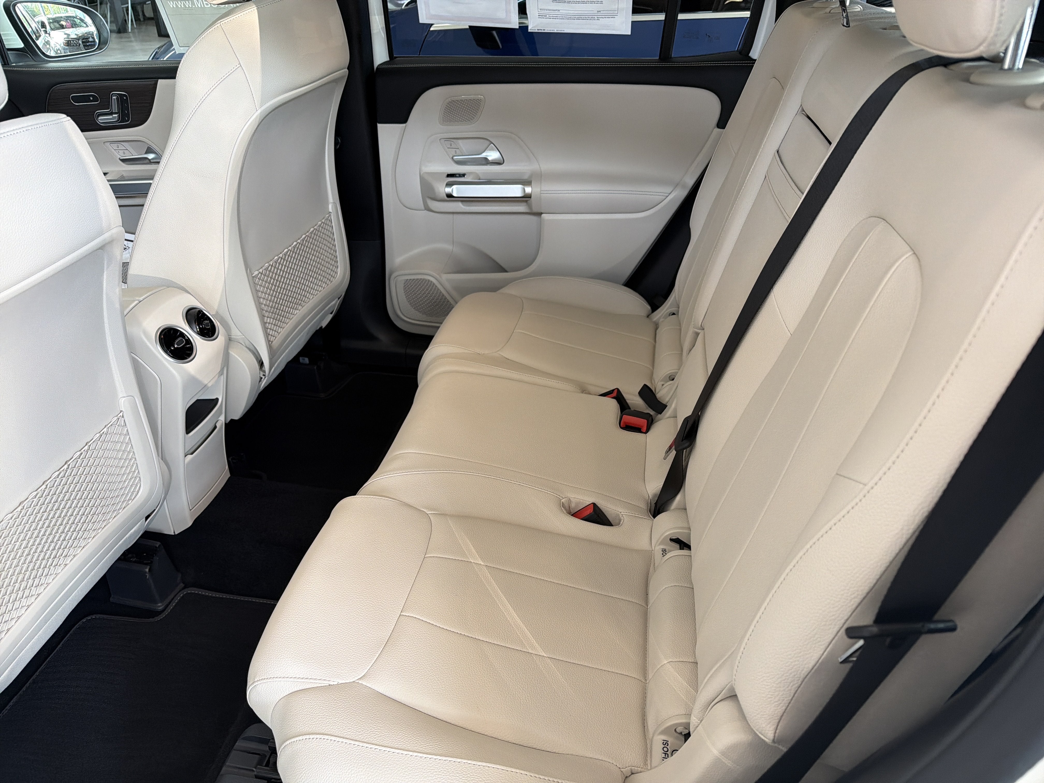 2026 Mercedes-Benz GLB GLB 250 4MATIC® SUV