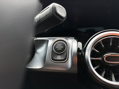 2026 Mercedes-Benz GLB GLB 250 4MATIC® SUV