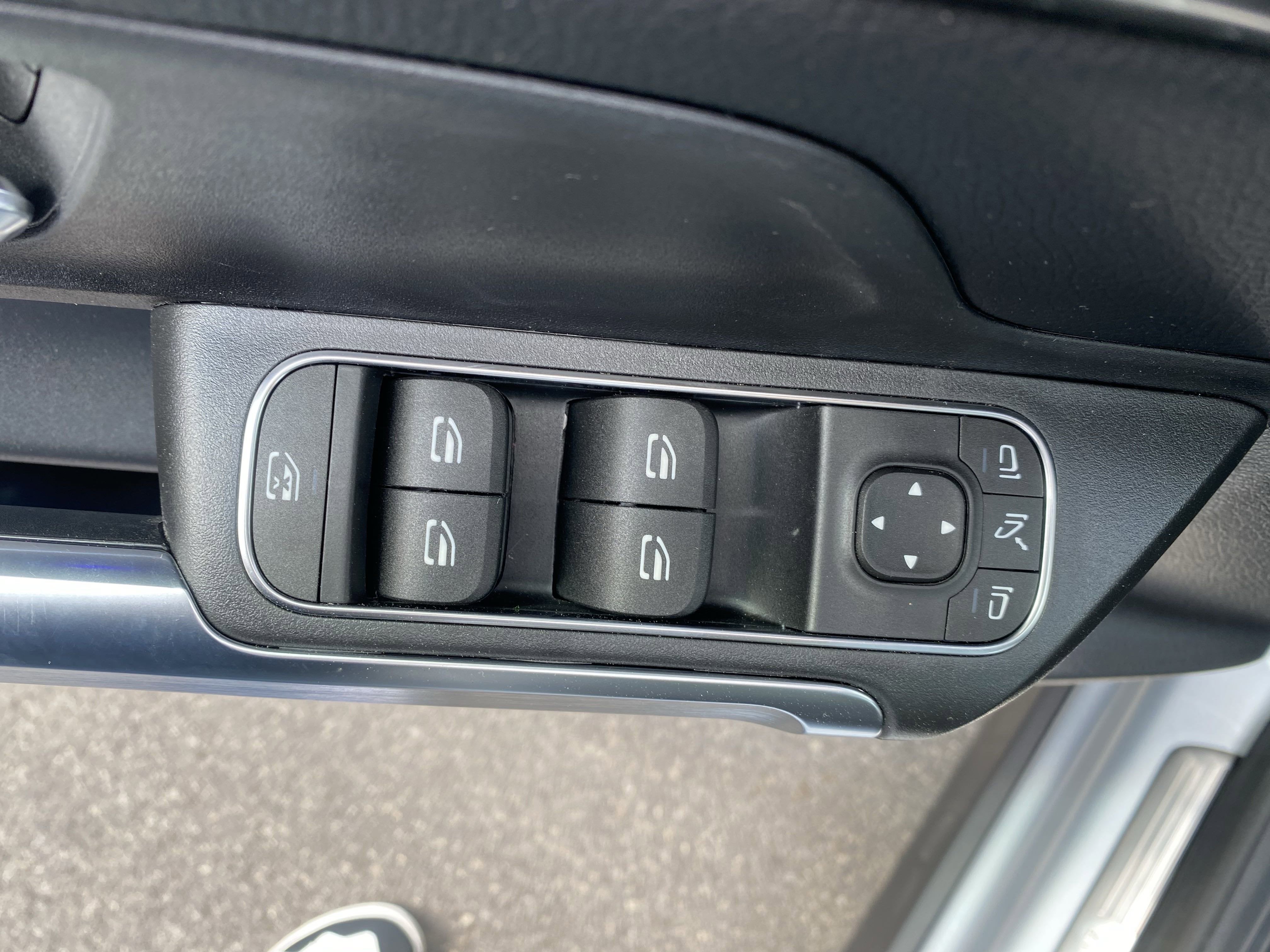 2025 Mercedes-Benz GLB GLB 250 4MATIC® SUV