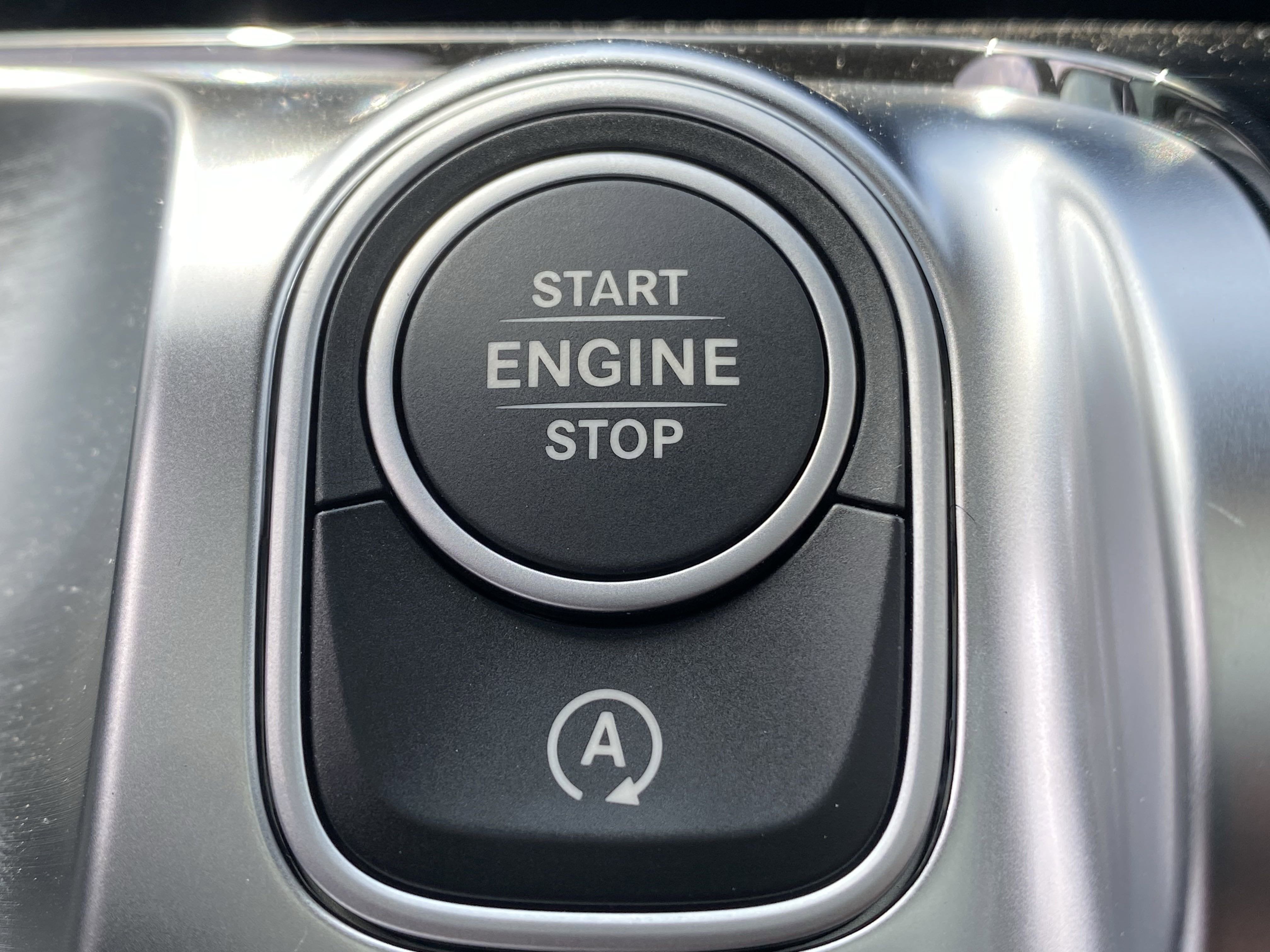 2025 Mercedes-Benz GLB GLB 250 4MATIC® SUV