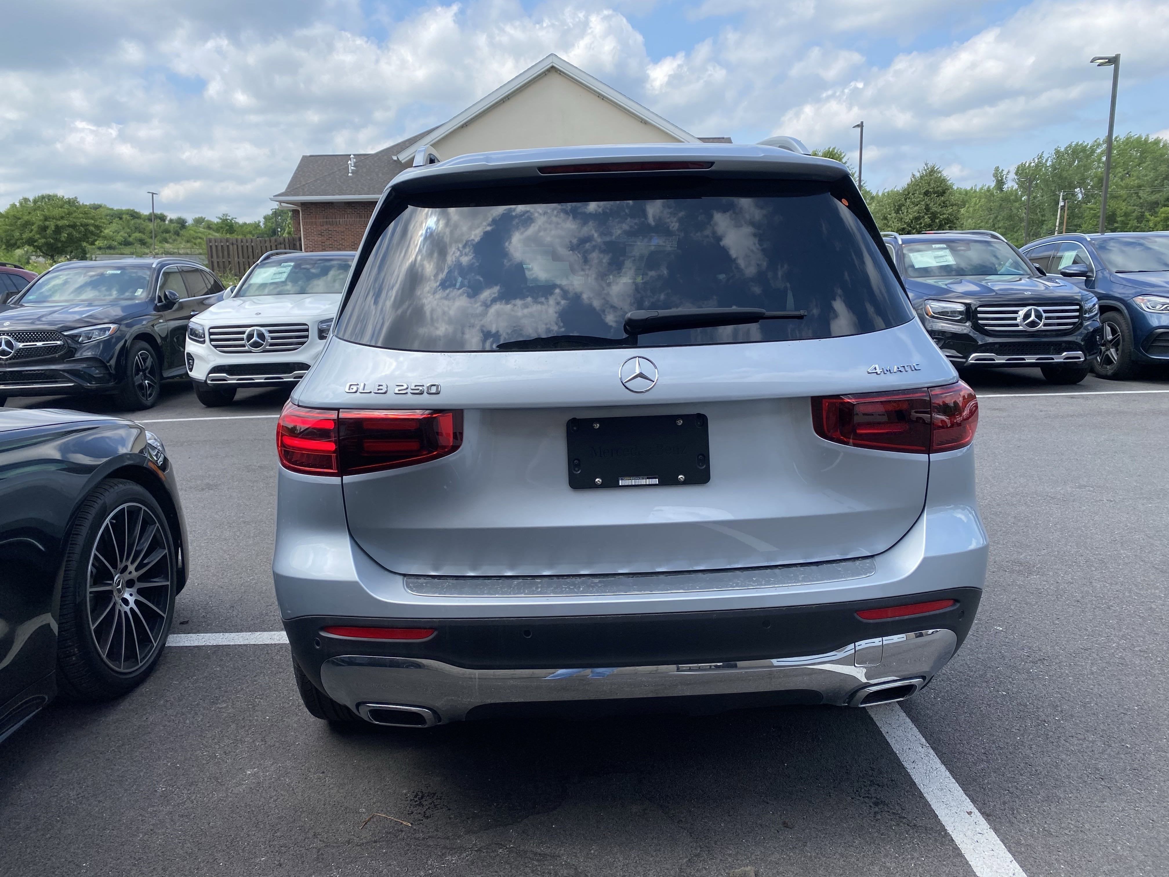 2025 Mercedes-Benz GLB GLB 250 4MATIC® SUV