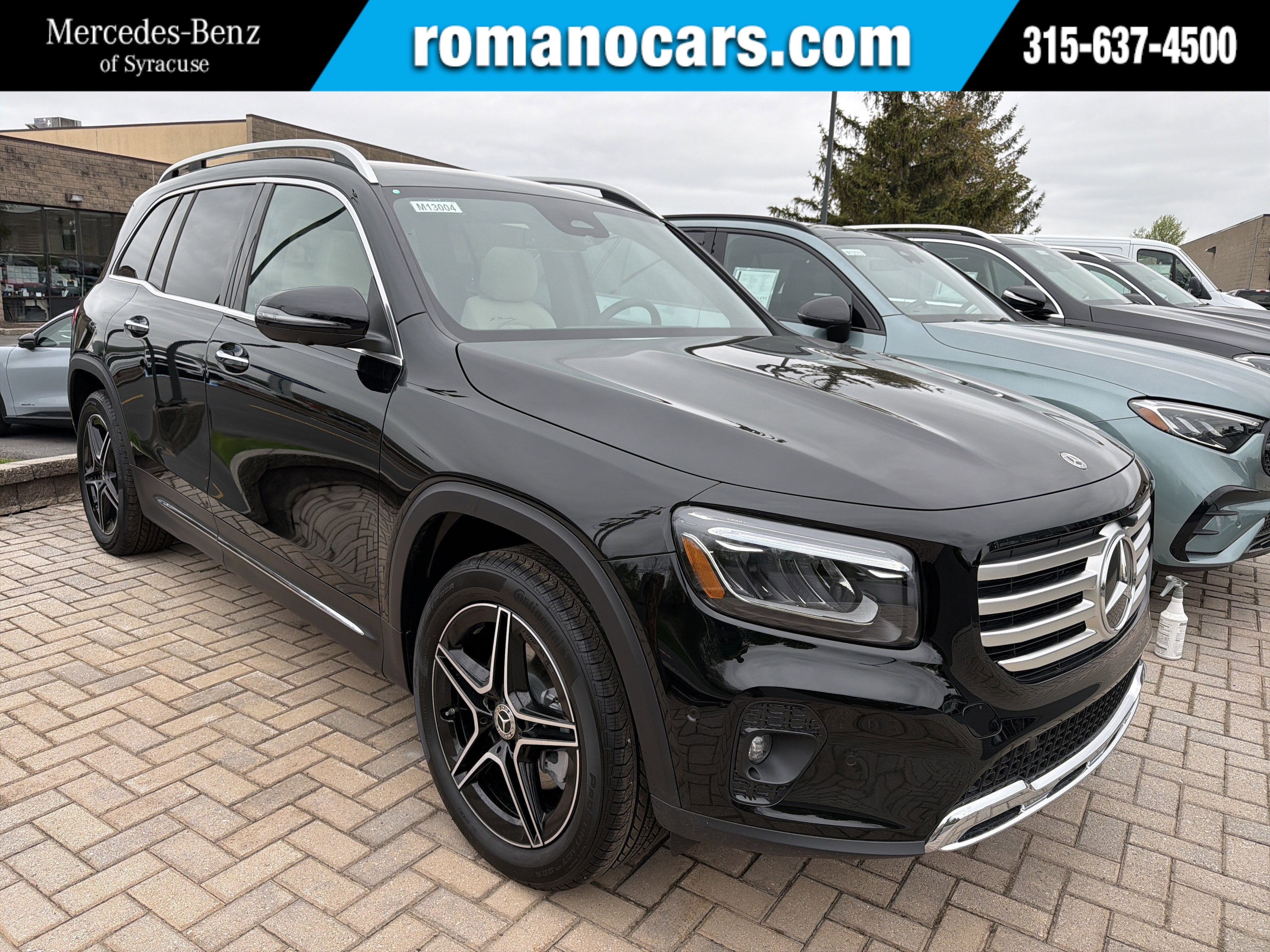 2026 Mercedes-Benz GLB GLB 250 4MATIC's photo