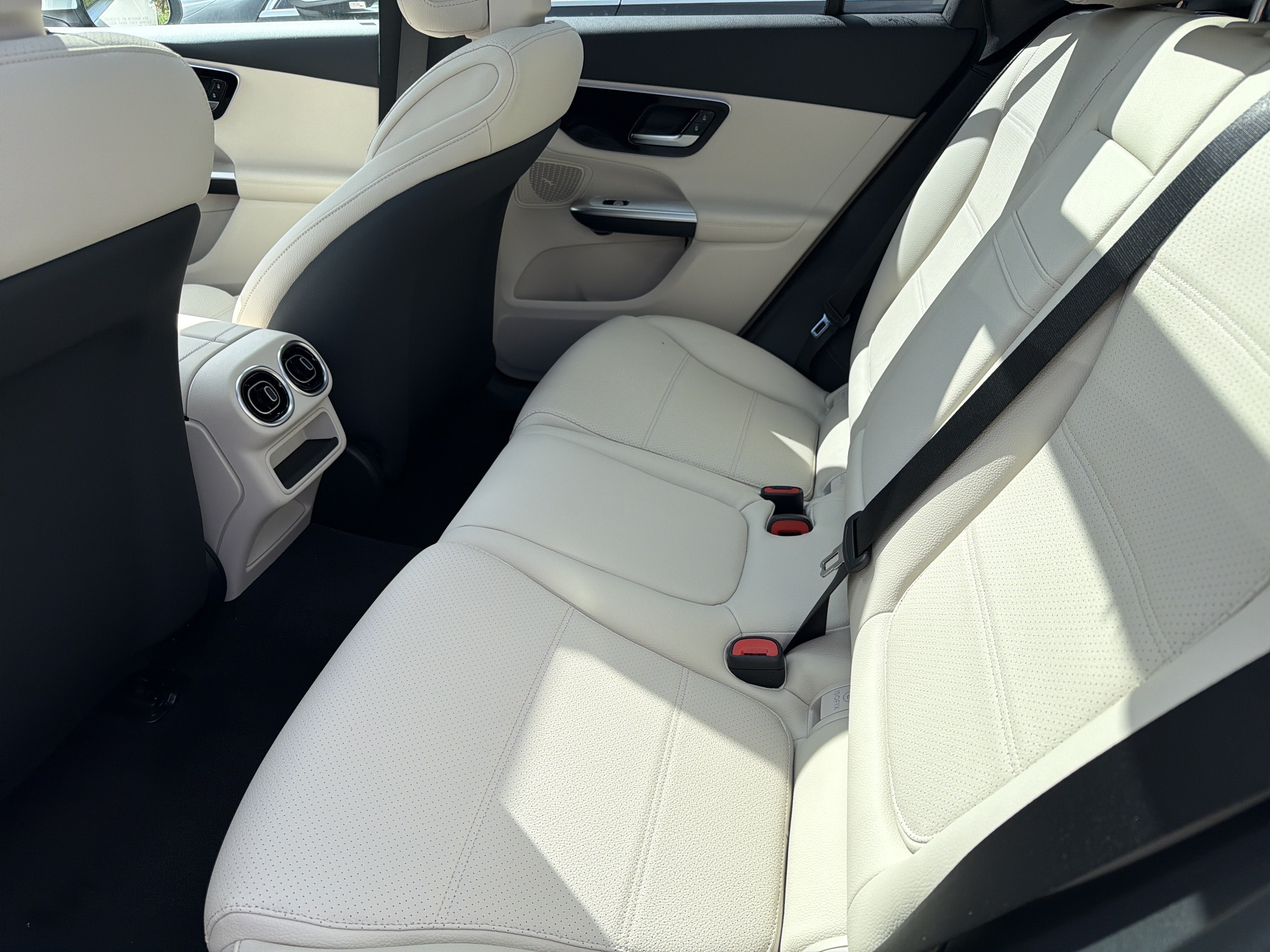 2027 Mercedes-Benz GLC GLC 300 4MATIC® SUV