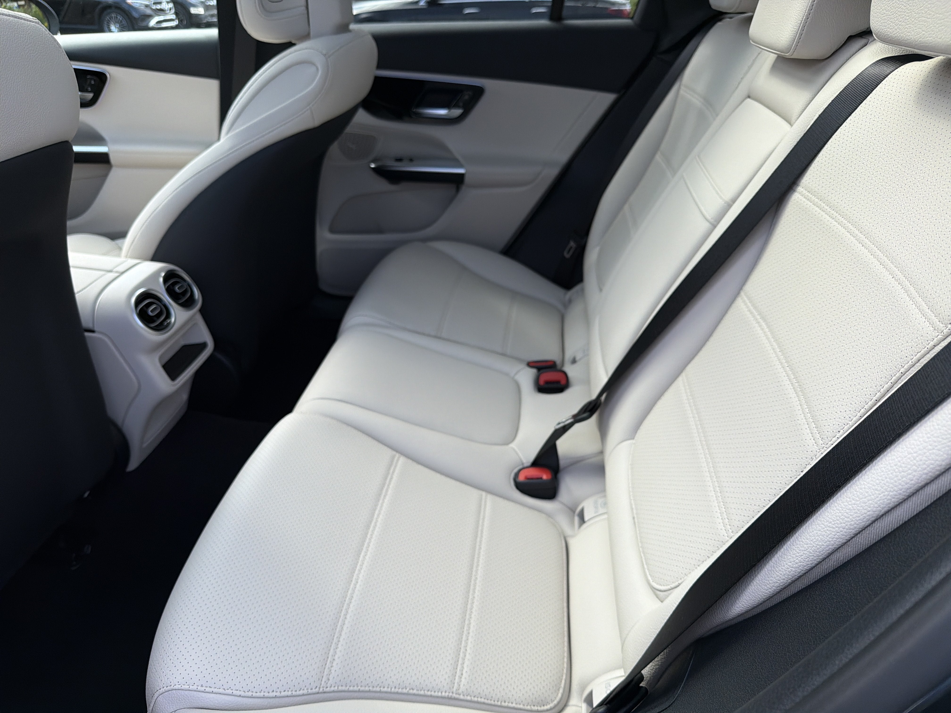 2027 Mercedes-Benz GLC GLC 300 4MATIC® SUV