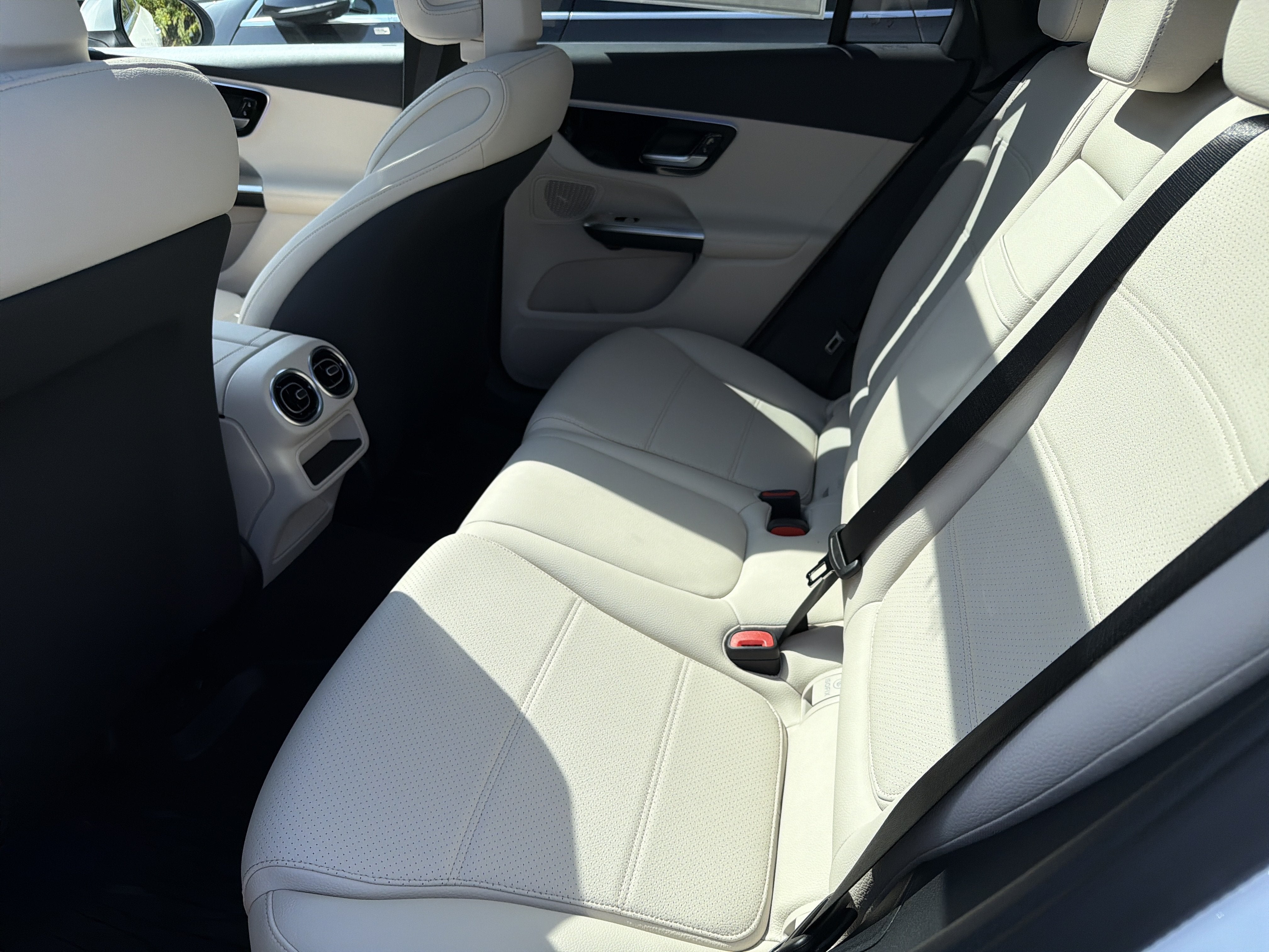 2027 Mercedes-Benz GLC GLC 300 4MATIC® SUV