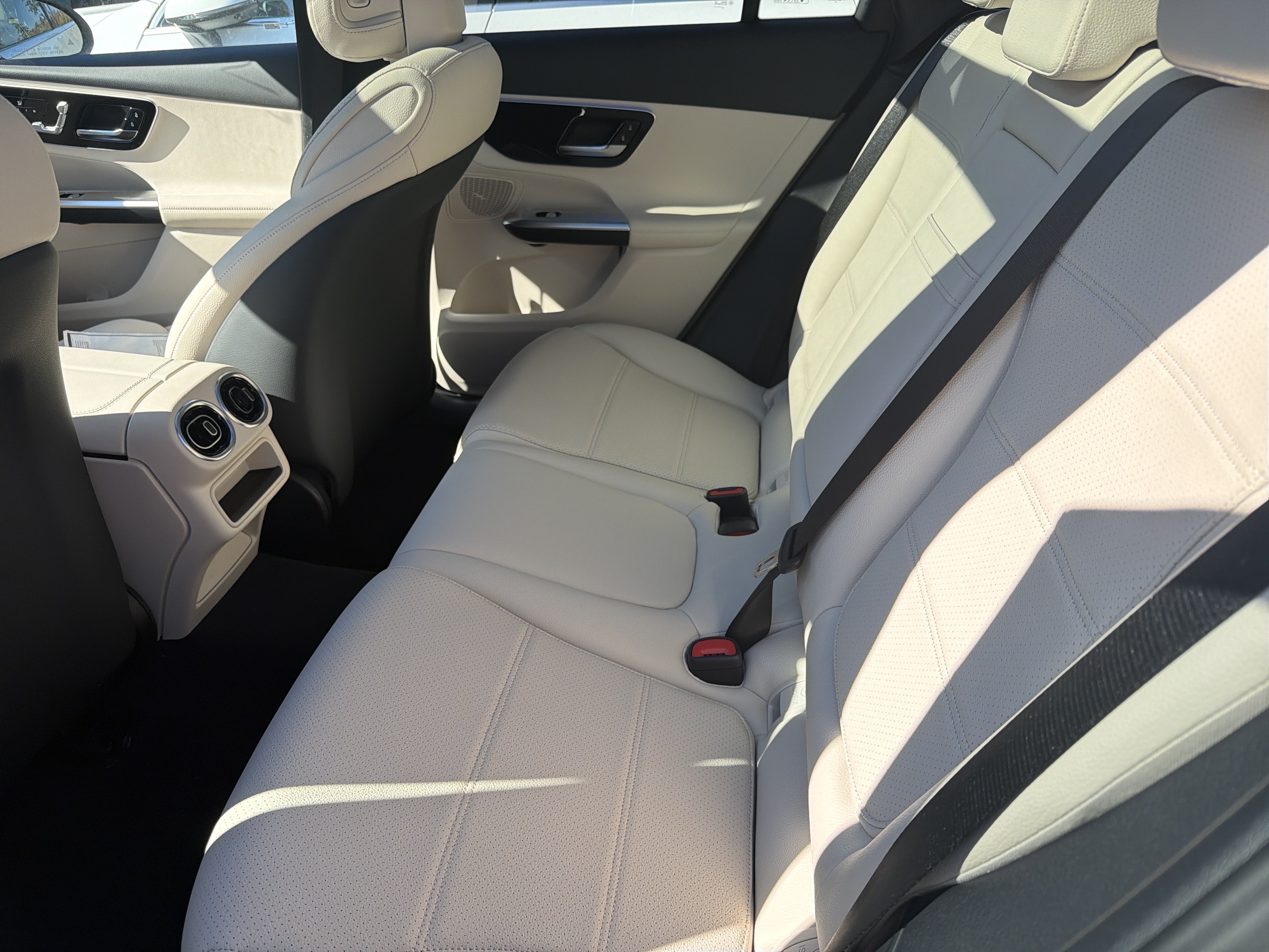 2027 Mercedes-Benz GLC GLC 300 4MATIC® SUV