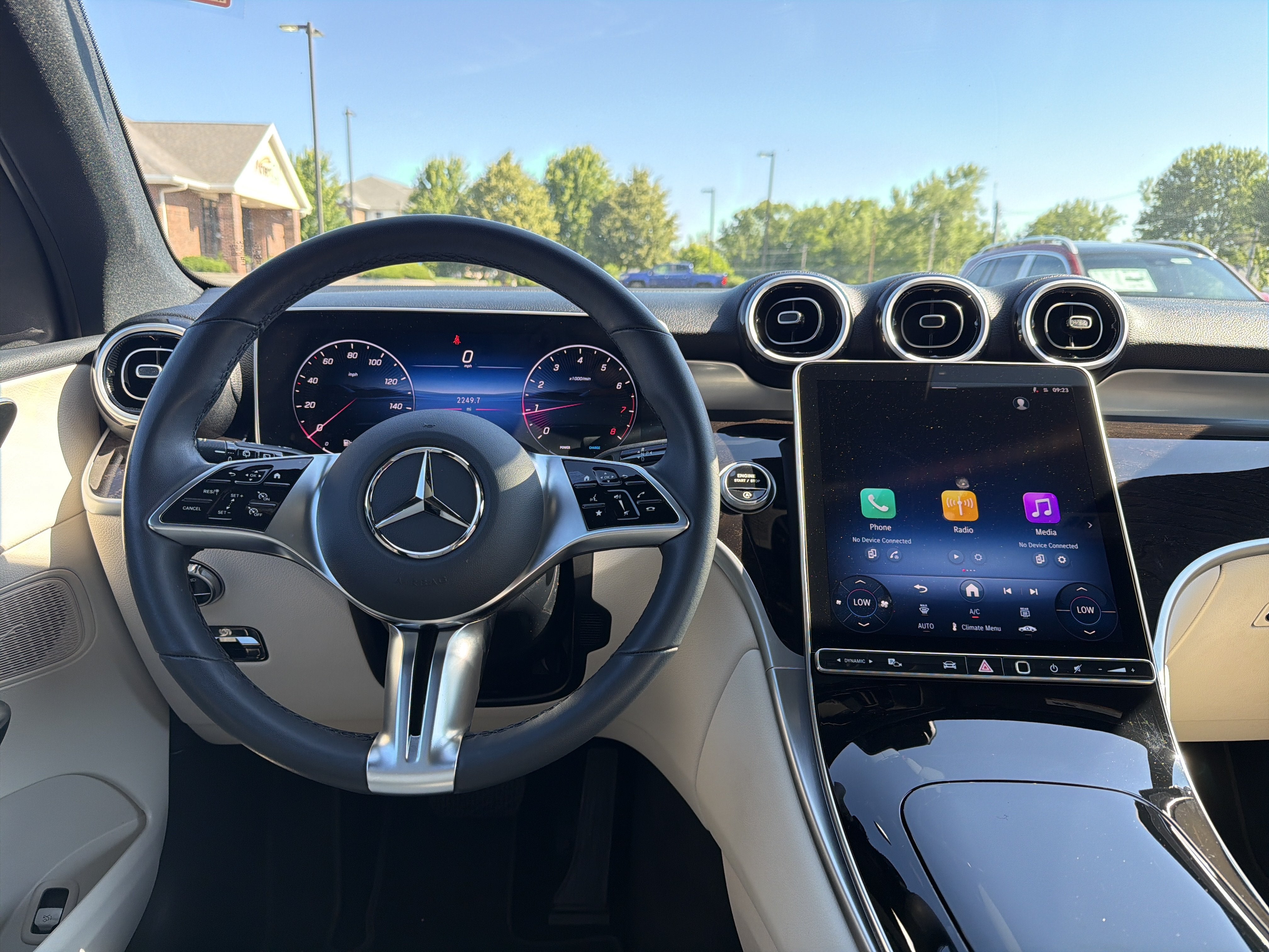 2025 Mercedes-Benz GLC GLC 300 4MATIC® SUV