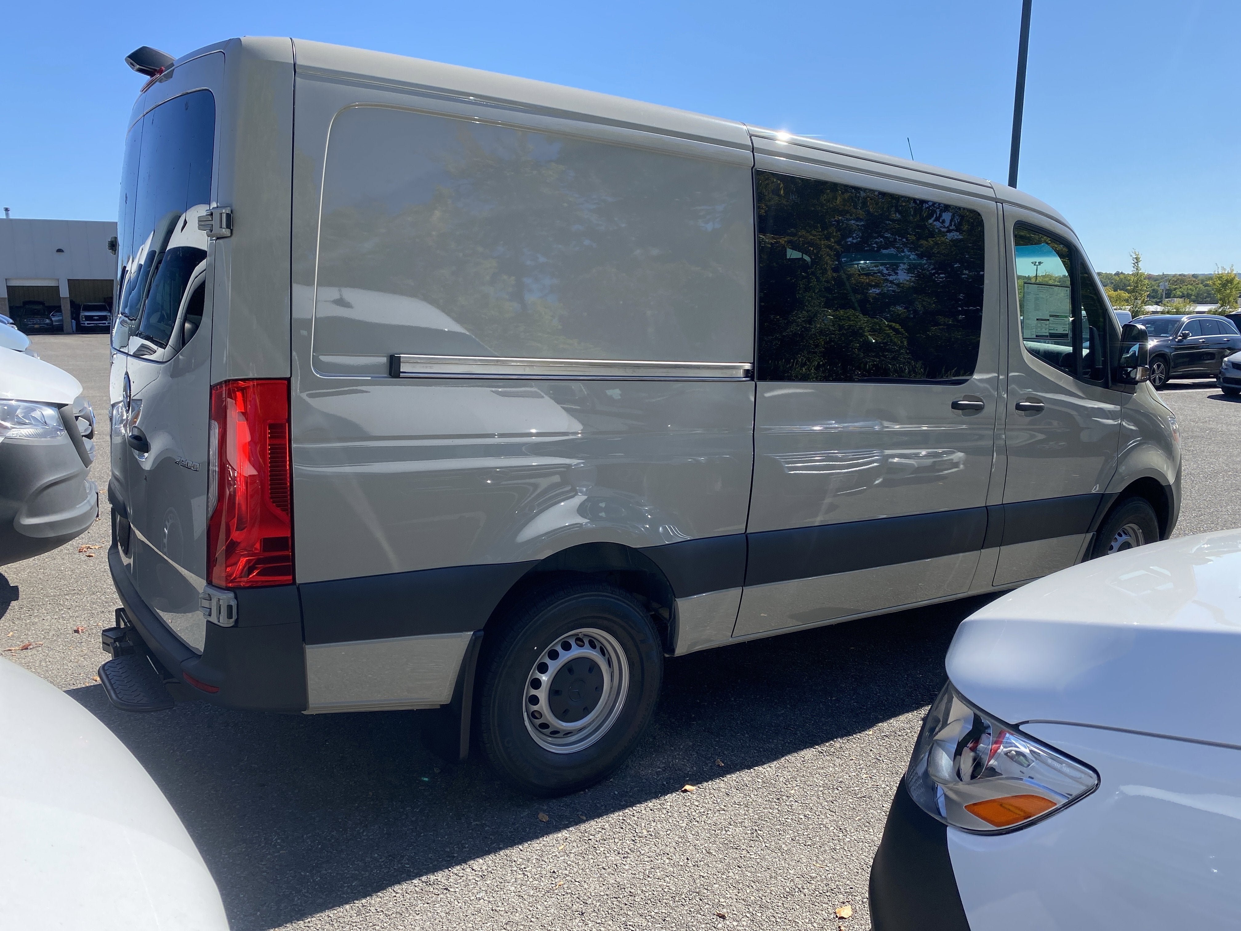 2026 Mercedes-Benz Sprinter Crew Van 2500 Standard Roof I4 Diesel HO 144 RWD