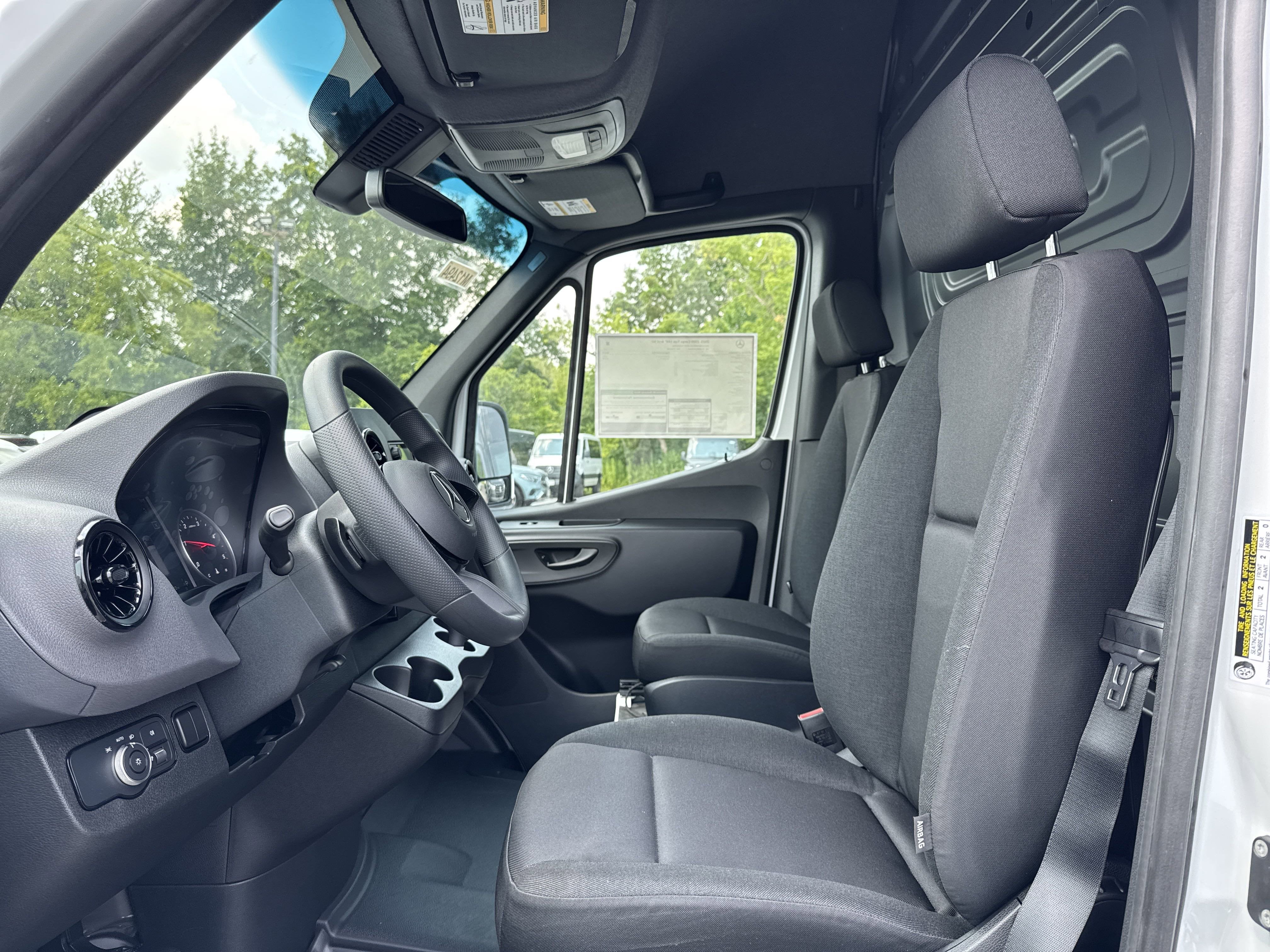 2025 Mercedes-Benz Sprinter Cargo Van 2500 High Roof I4 Diesel 144 RWD