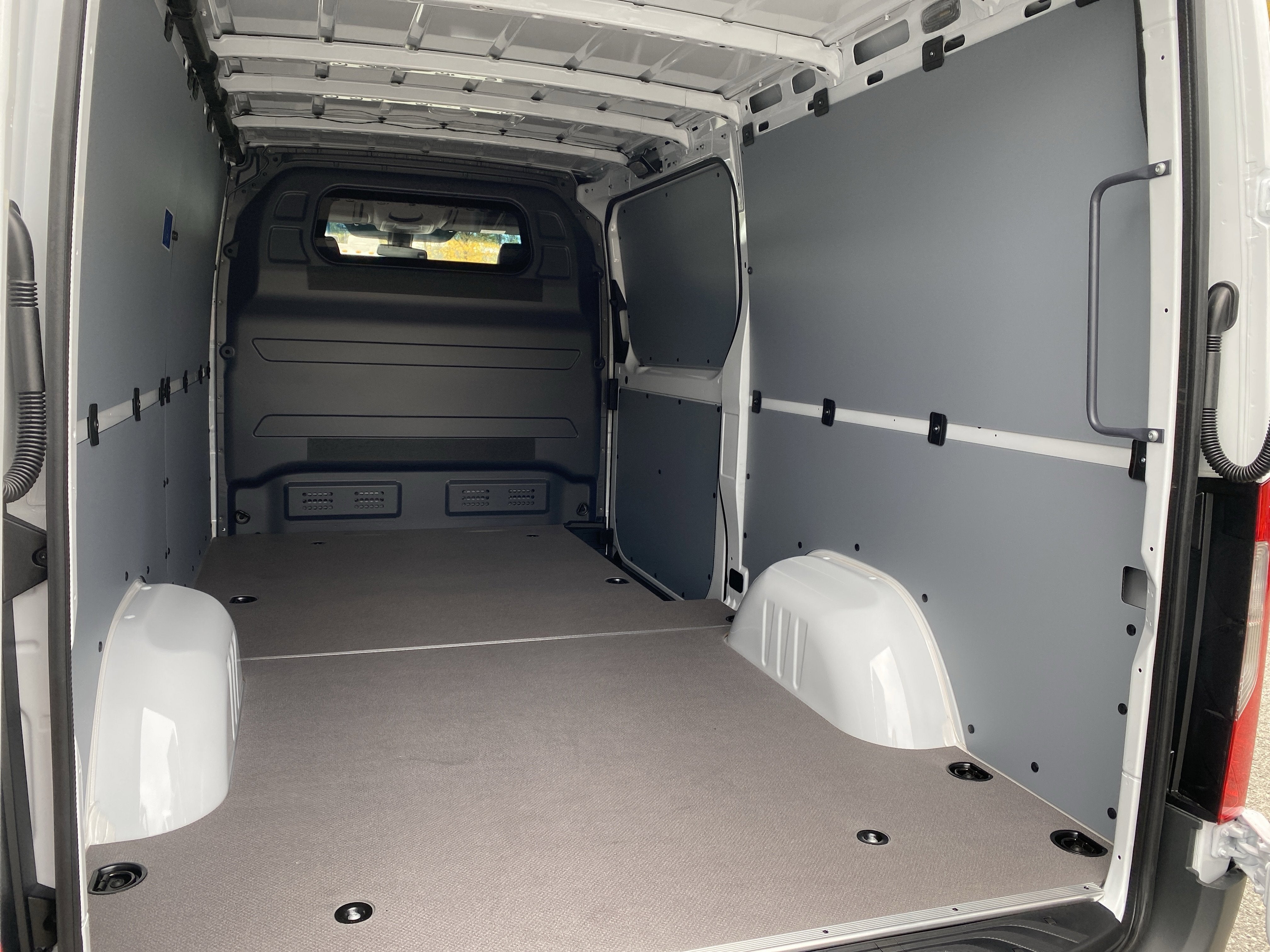 2026 Mercedes-Benz Sprinter Cargo Van 2500 Standard Roof I4 Diesel 144 RWD