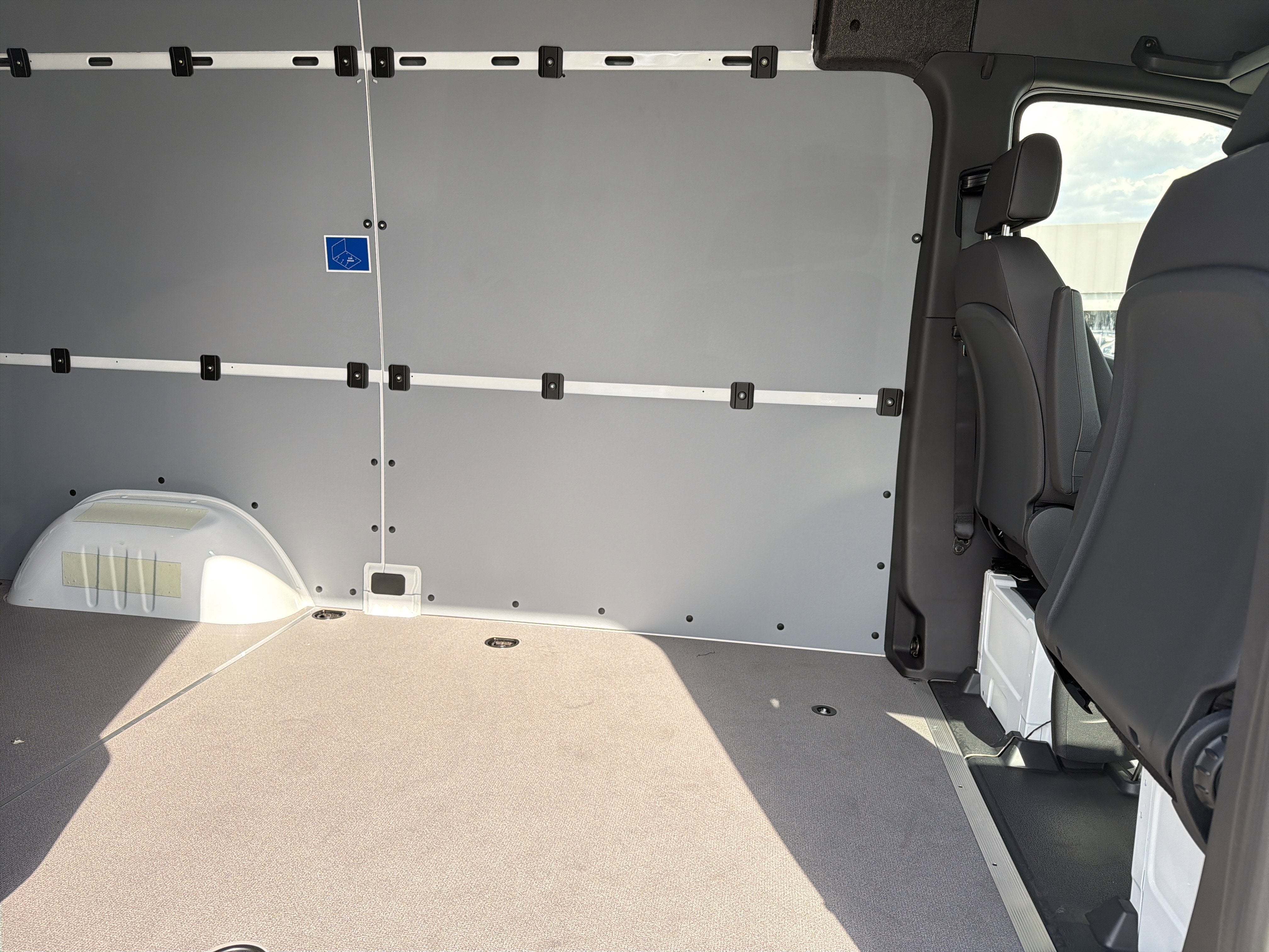 2026 Mercedes-Benz Sprinter Cargo Van 2500 Standard Roof I4 Diesel HO 144 RWD