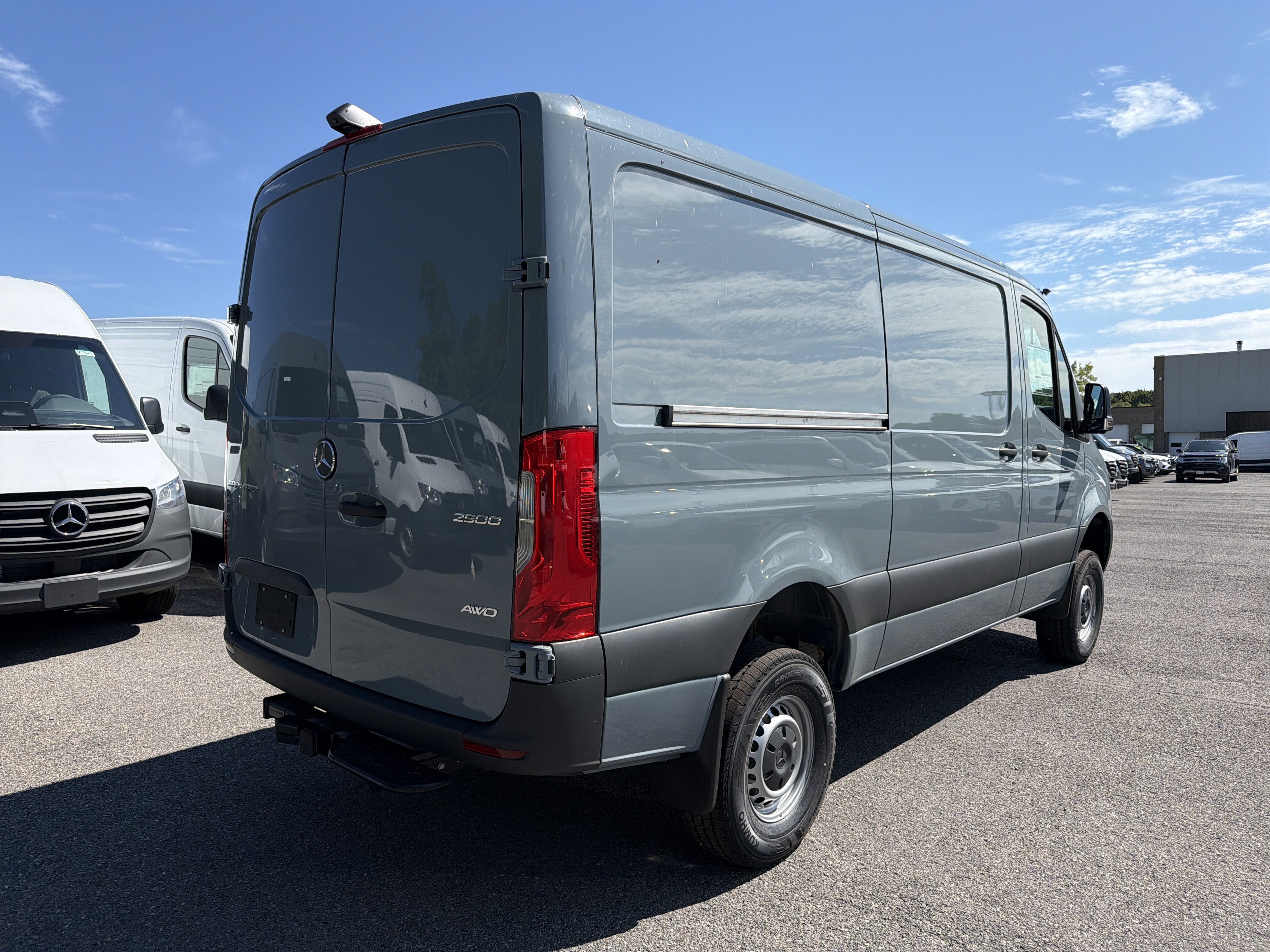 2026 Mercedes-Benz Sprinter Cargo Van 2500 Standard Roof I4 Diesel HO 144 AWD