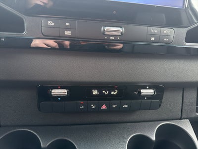 2026 Mercedes-Benz Sprinter Cargo Van 2500 High Roof I4 Diesel HO 170 RWD