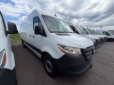 2026 Mercedes-Benz Sprinter Cargo Van 2500 High Roof I4 Diesel HO 170 RWD